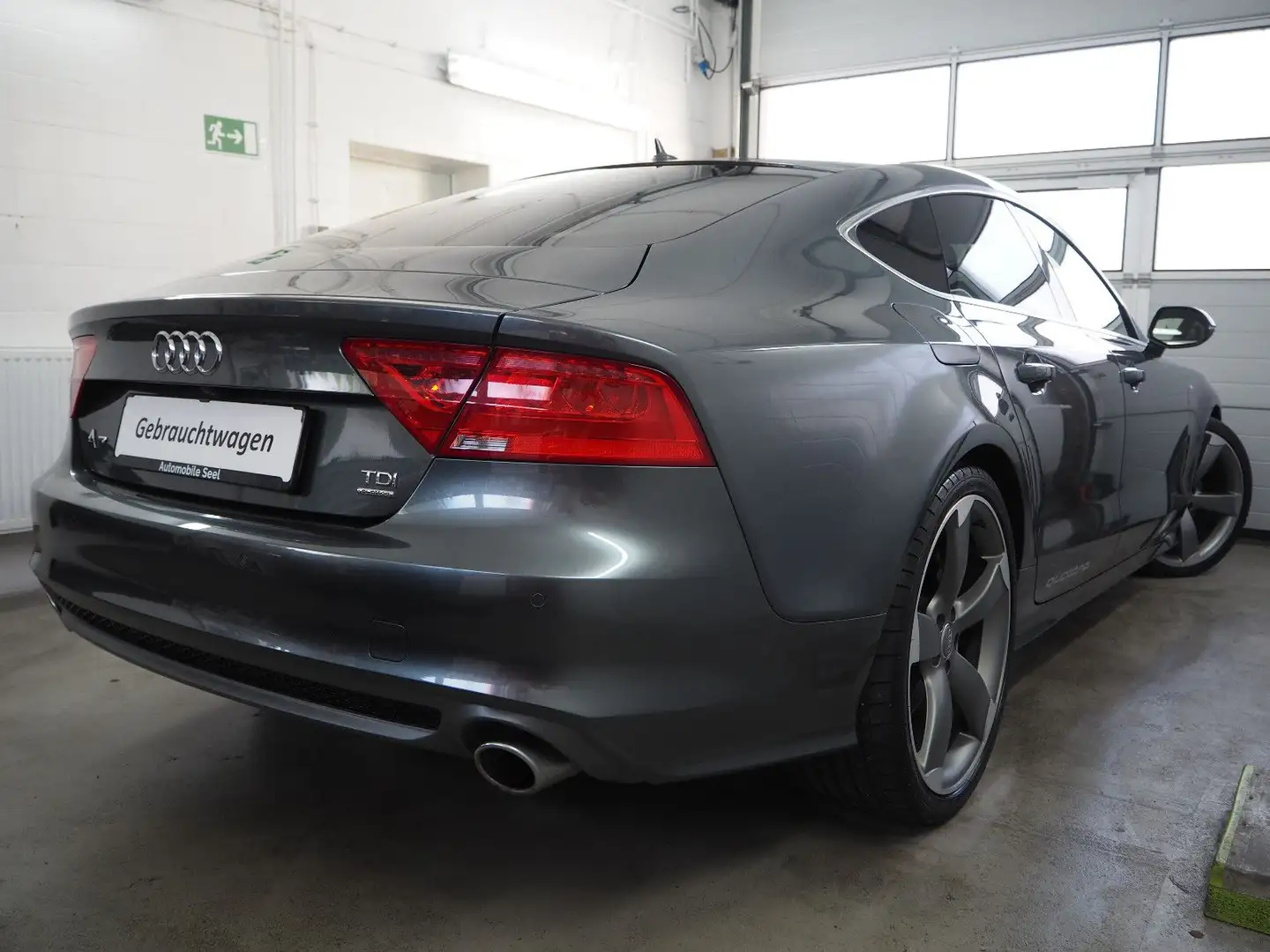 Audi A7 Sportback 3.0 TDI quattro*Navi*LED*S Line* Grau - 2