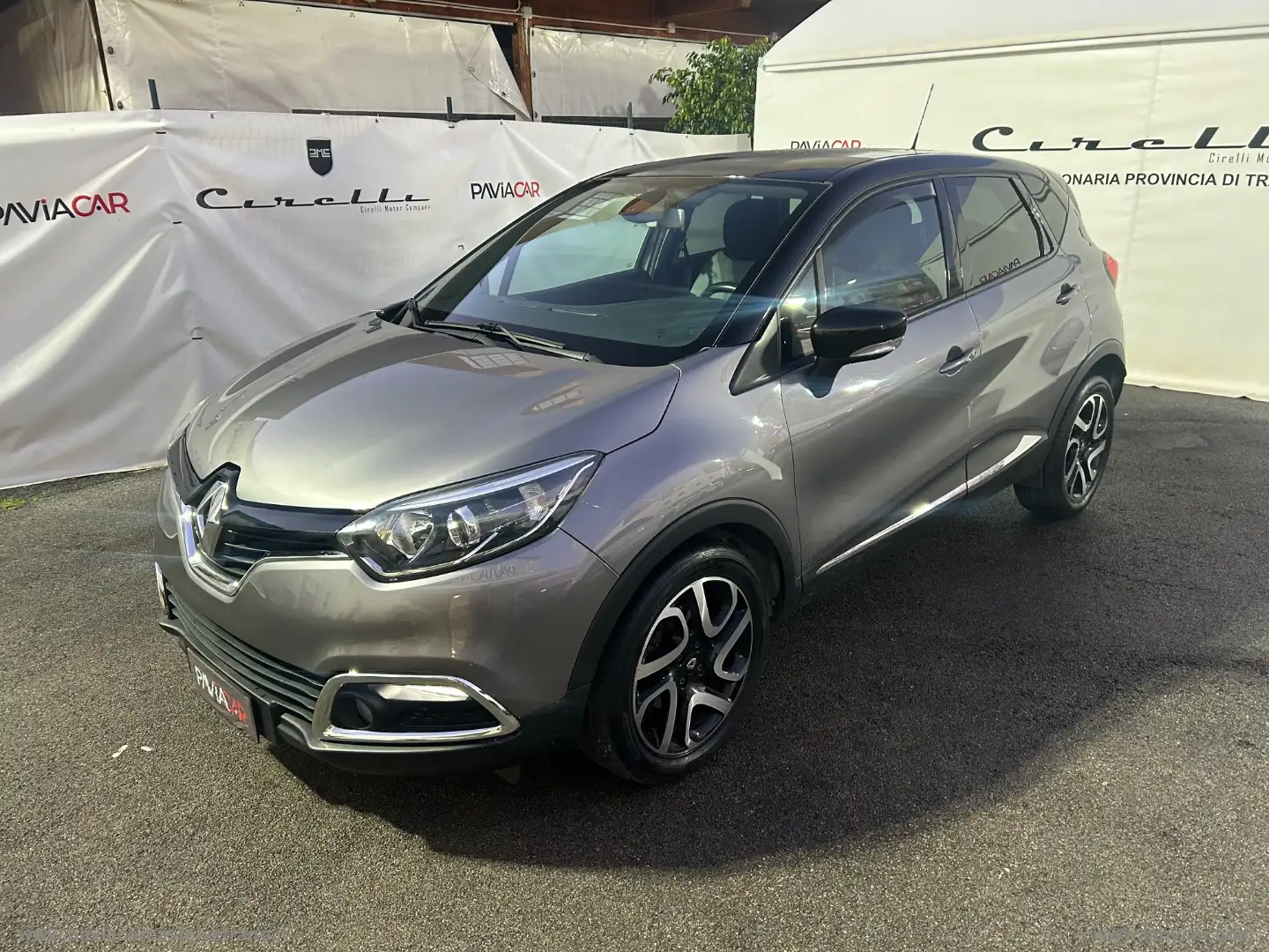 Renault Captur dCi 8V 90 CV S&S Energy Iconic Grau - 1