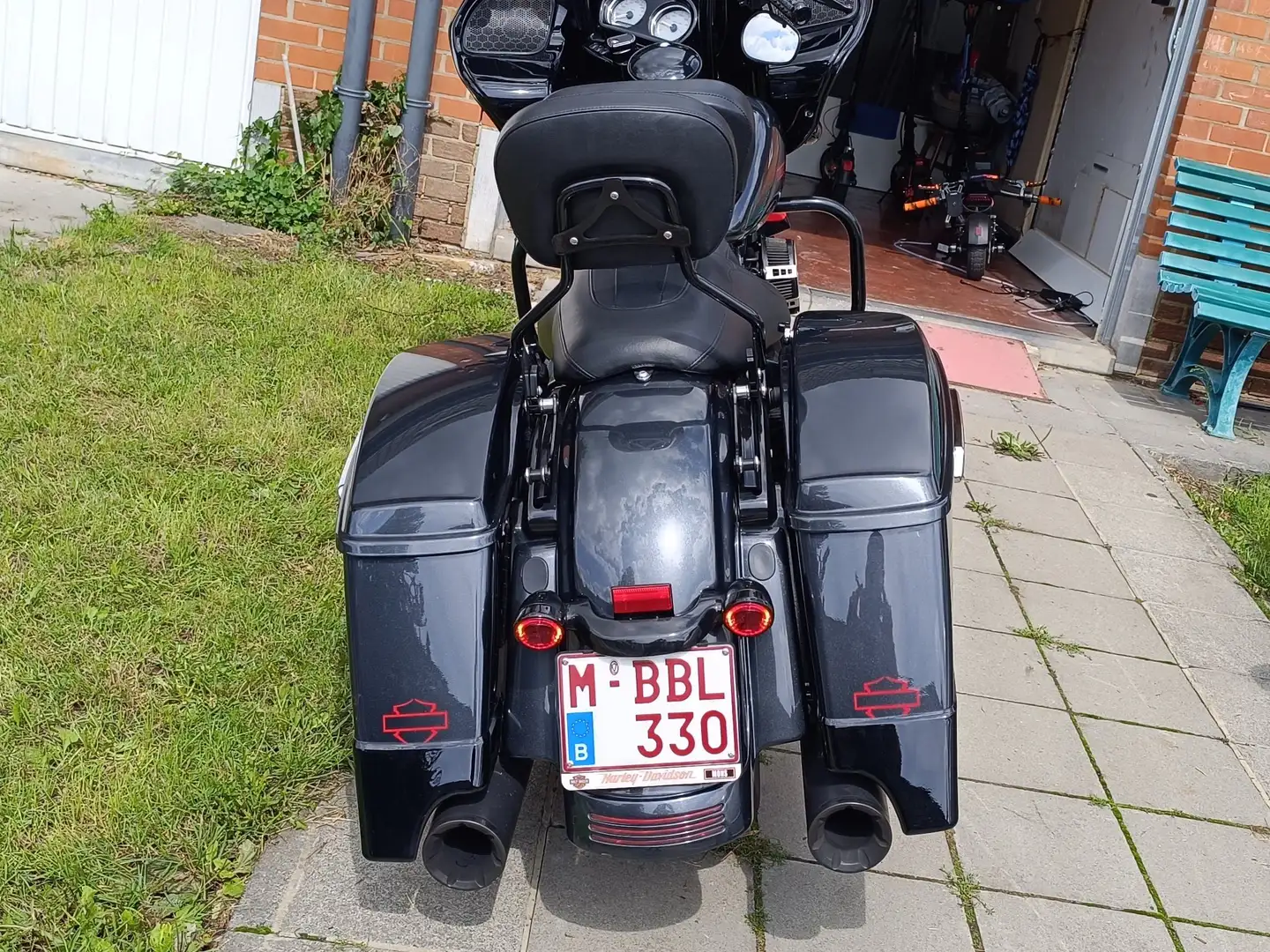 Harley-Davidson Road Glide 107 Noir - 2