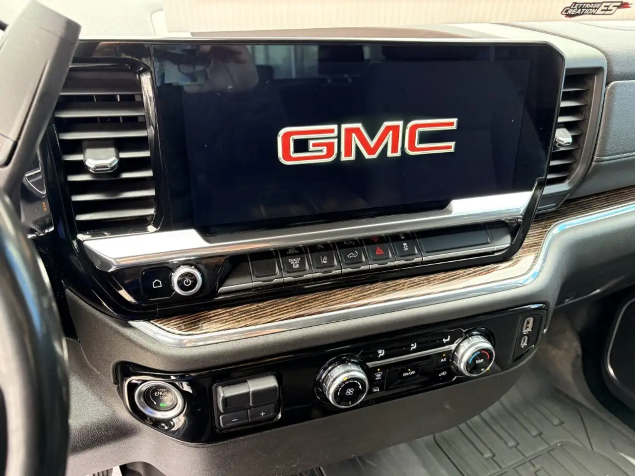 GMC Sierra 3500 снимка GMC Sierra 3500