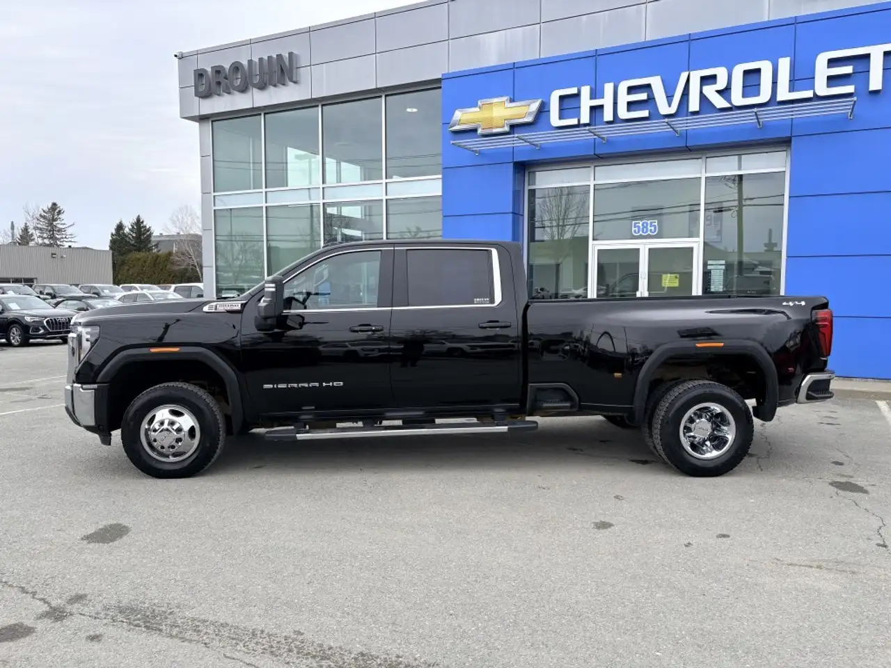 GMC Sierra 3500 снимка GMC Sierra 3500