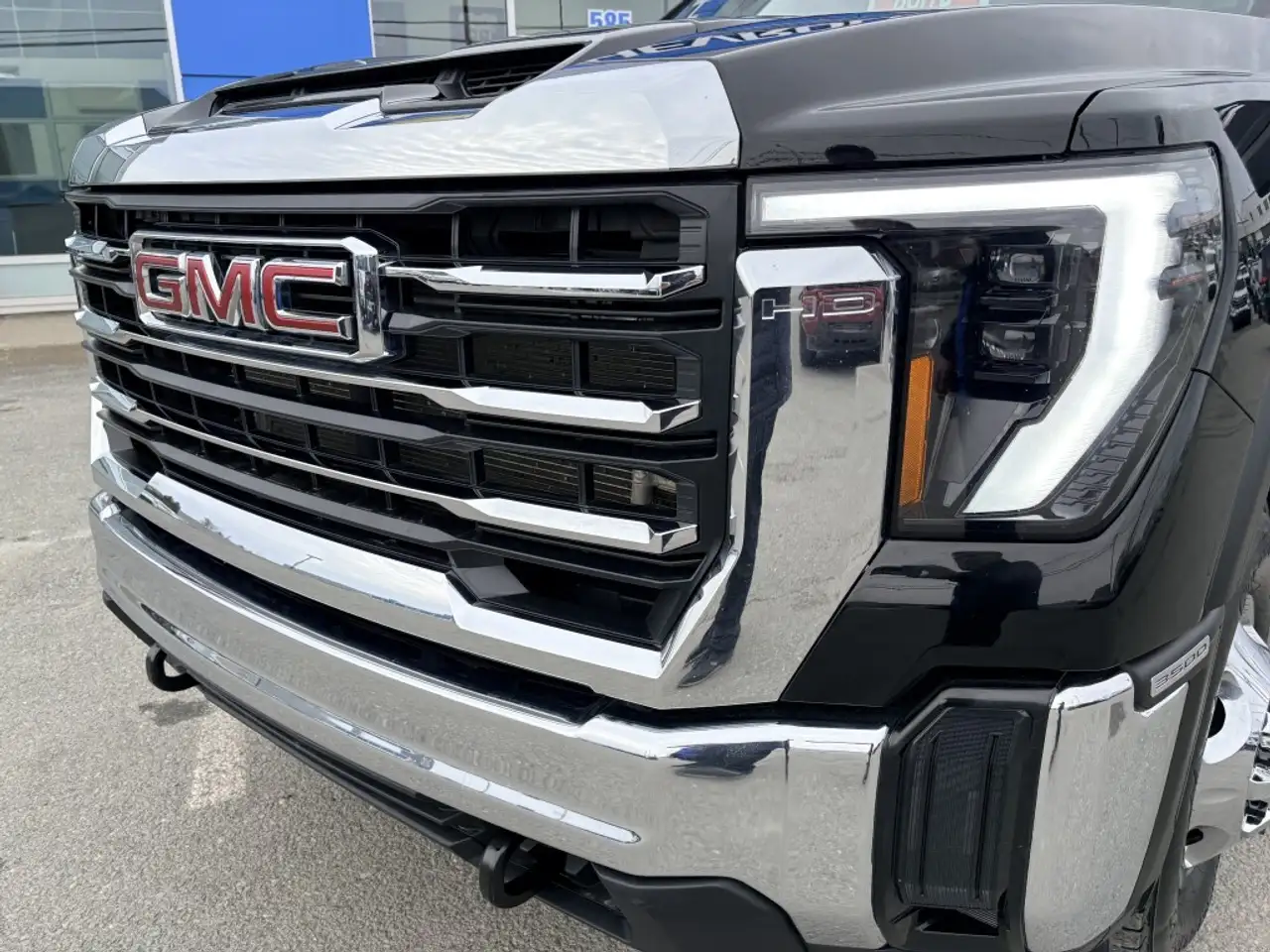 GMC Sierra 3500 снимка GMC Sierra 3500