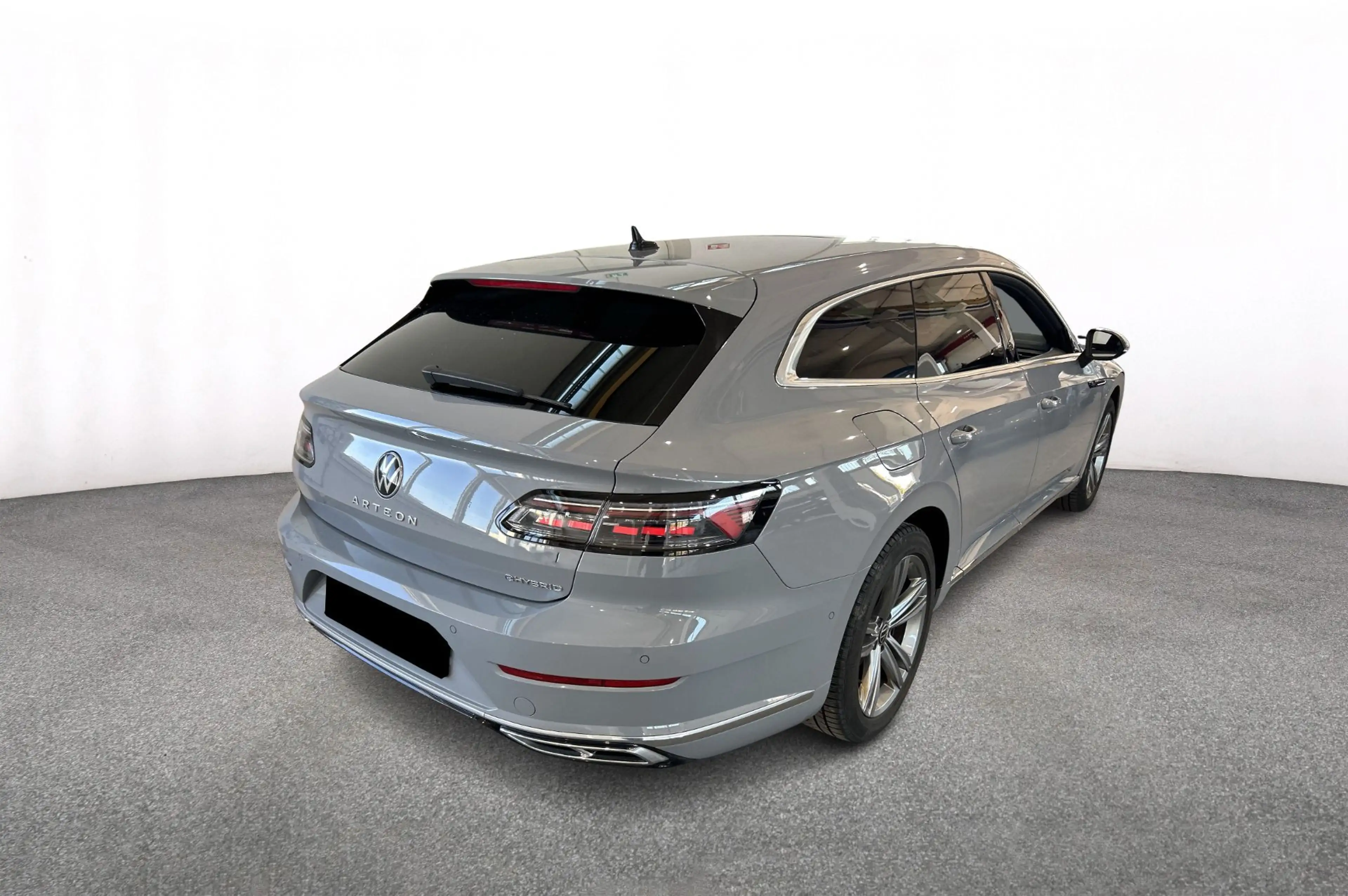 Volkswagen Arteon SB R-Line eHybrid 19" HEAD-UP PANO LEDER -56% — photo 2