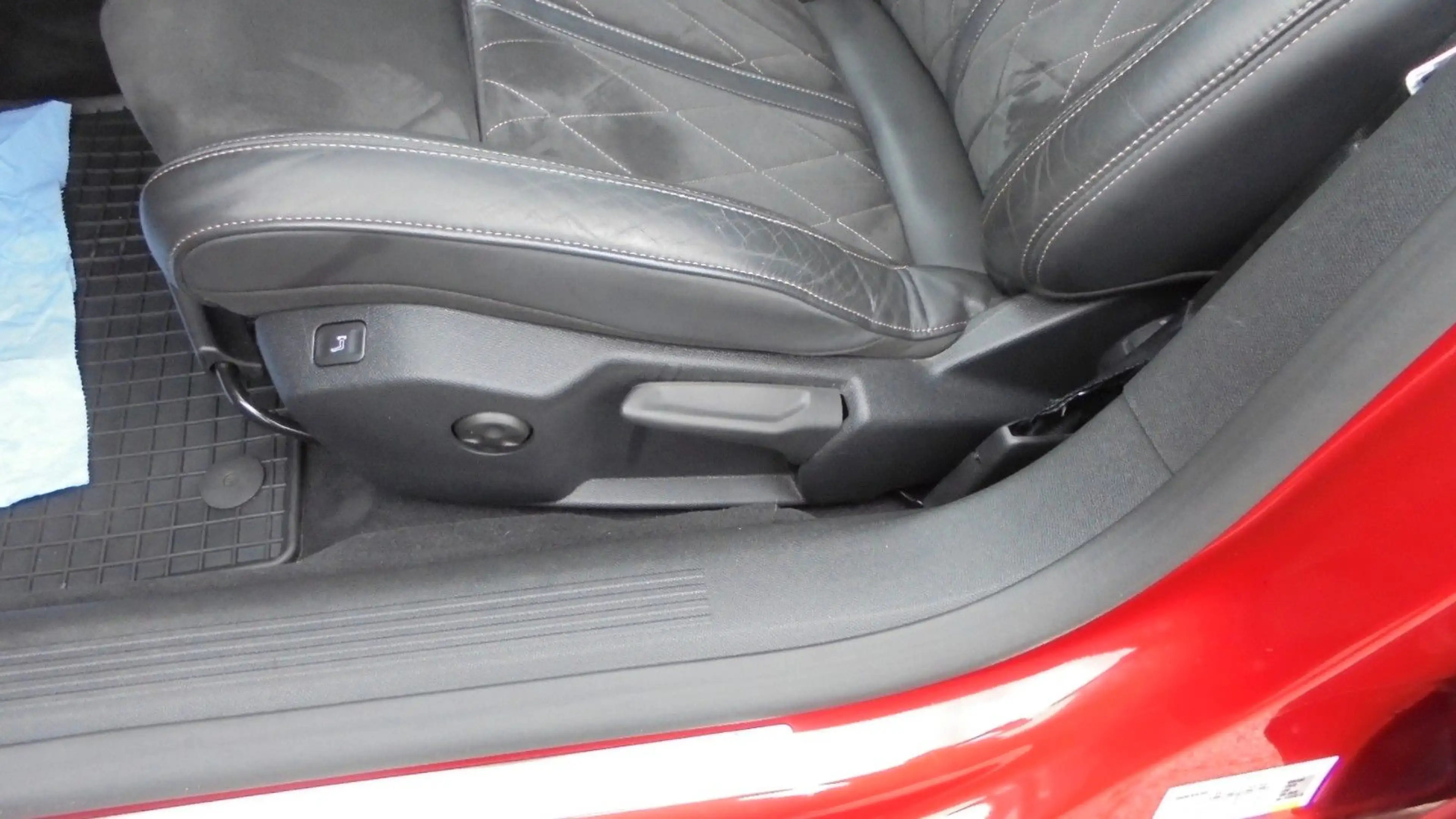 Peugeot 508 SW GT,Panoramadach,Navi,Leder,LED Scheinwerf — photo 10