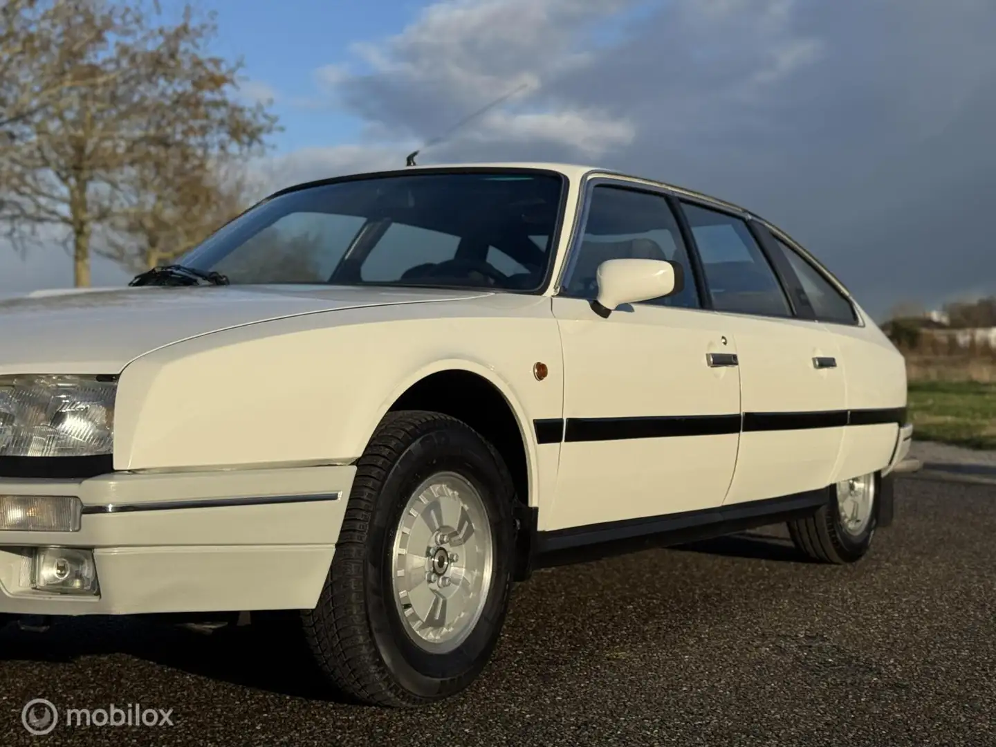 Citroen CX 2.5 GTI Weiß - 2