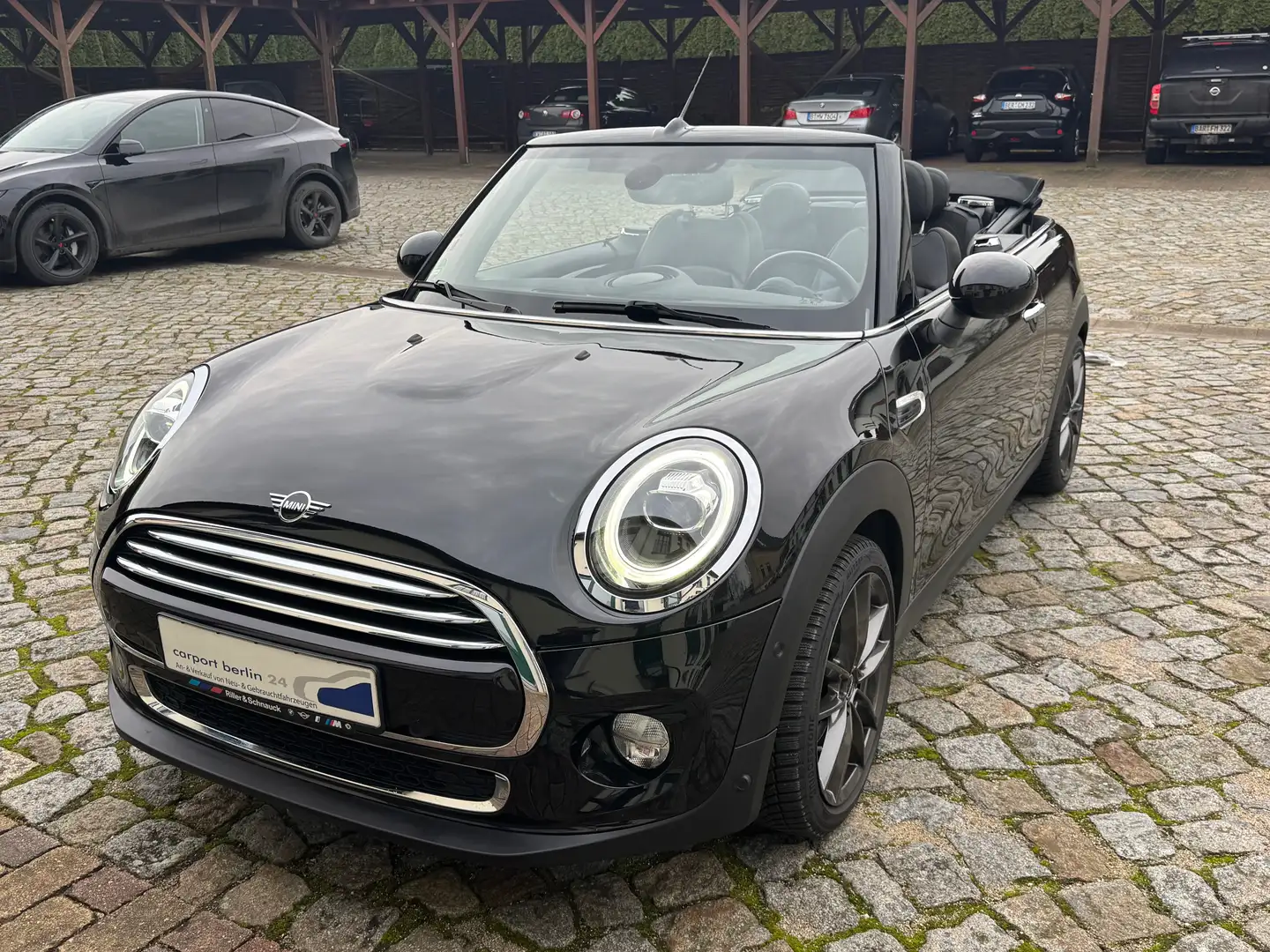 MINI Cooper Cooper Schwarz - 2
