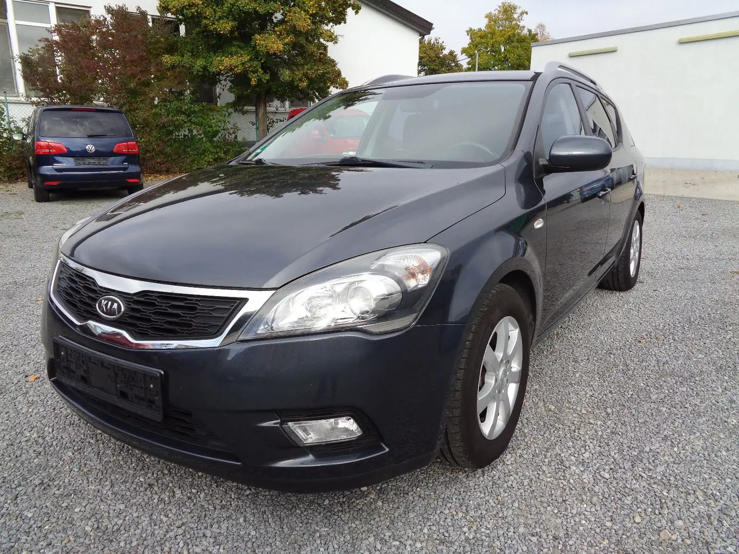 Kia Ceed / cee'd 1.6 CVVT Spirit Sporty Wagon Grau - 1