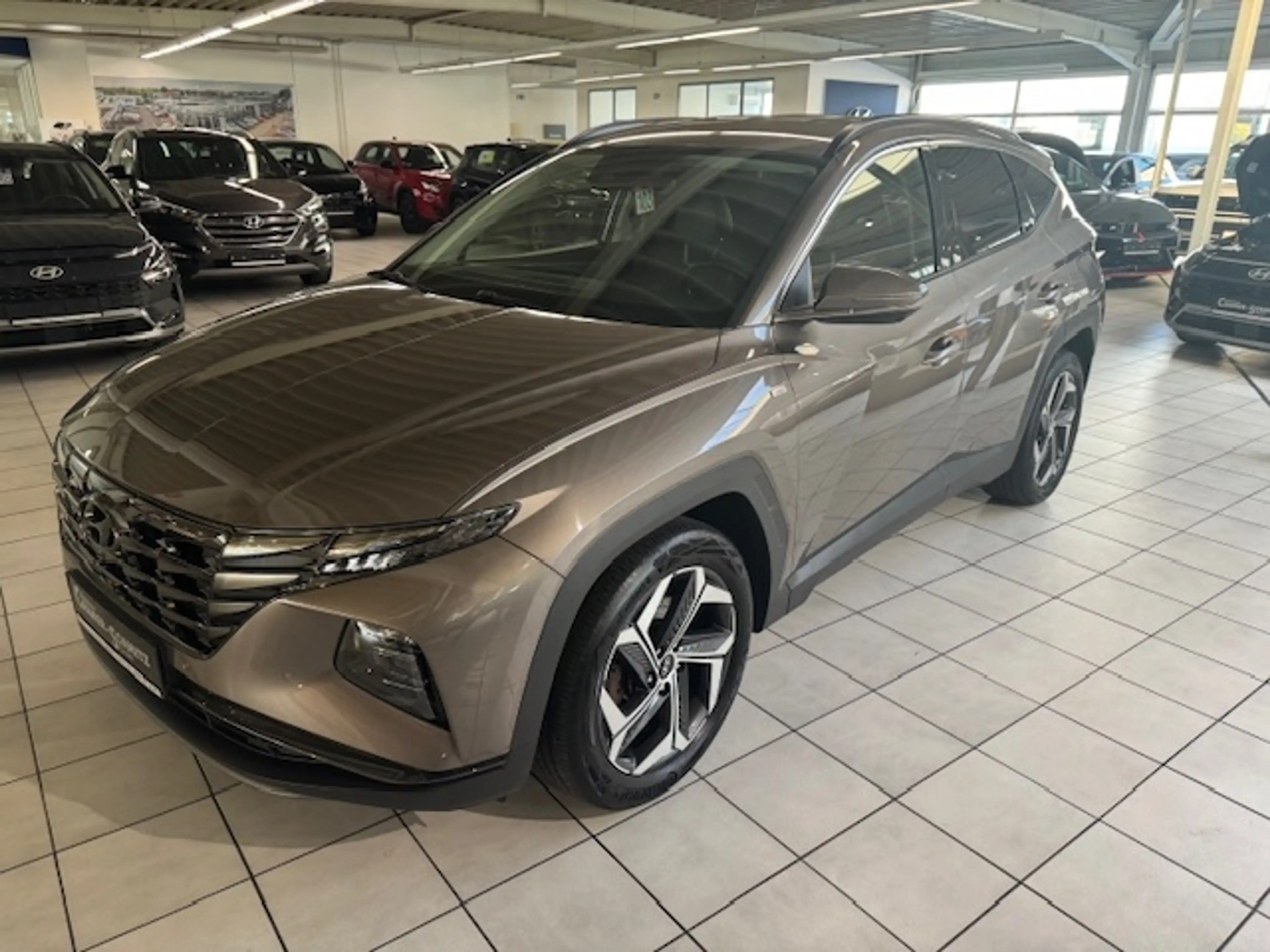 Hyundai TUCSON Prime 2 WD 7-DCT 48V Assistenzpaket — photo 2