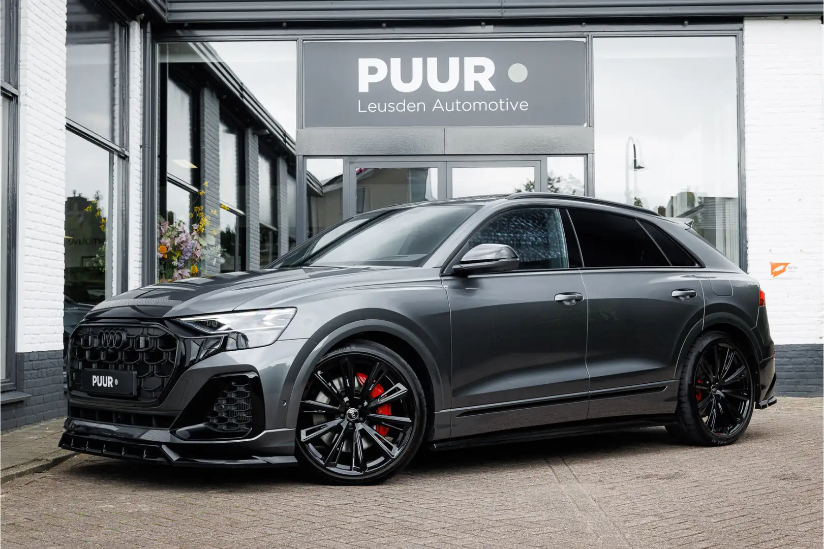 Audi Q8 60 TFSI e Quattro Competition Pano - RS-Zetels - B Grau - 1