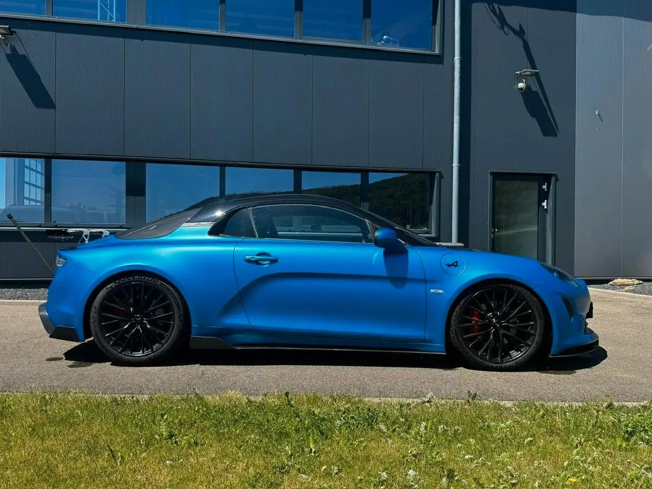 Alpine A110 2024
