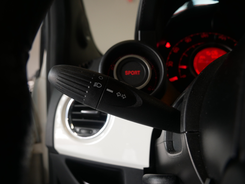 Abarth 500C 1.4 T-Jet 16V Cabrio — photo 12