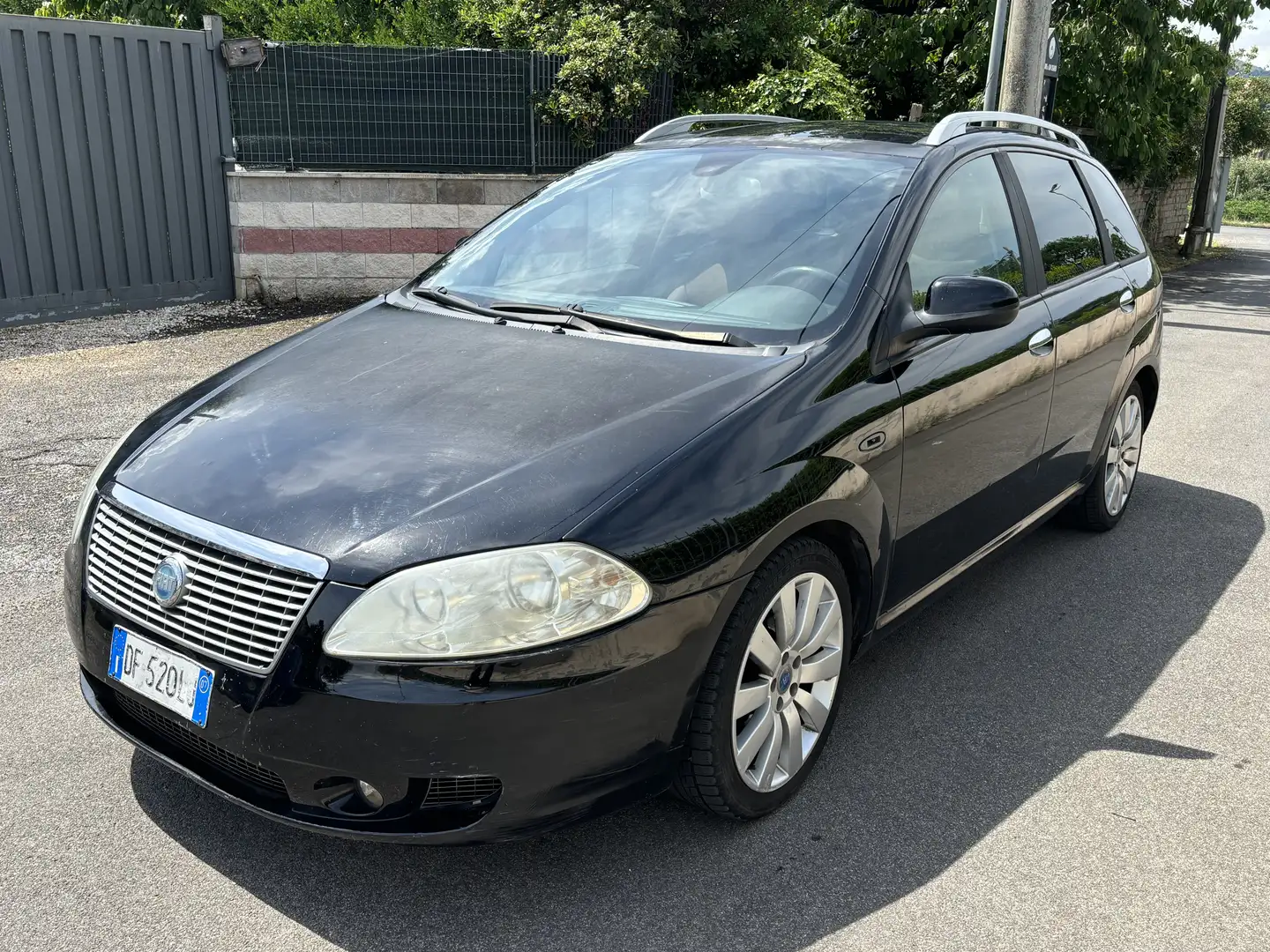 Fiat Croma 1.9 mjt 16v automatica Emotion - 1