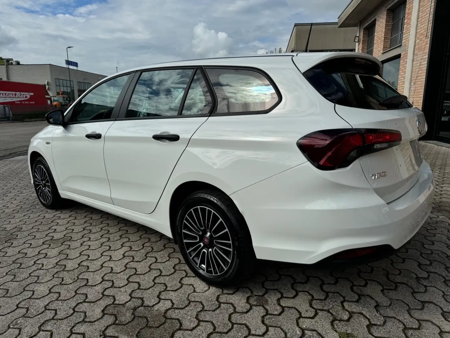 Fiat Tipo 1.6 Mjt S&S SW Bianco - 2