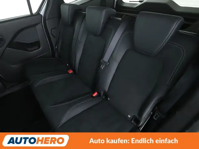 Mercedes-Benz T-Class view 14