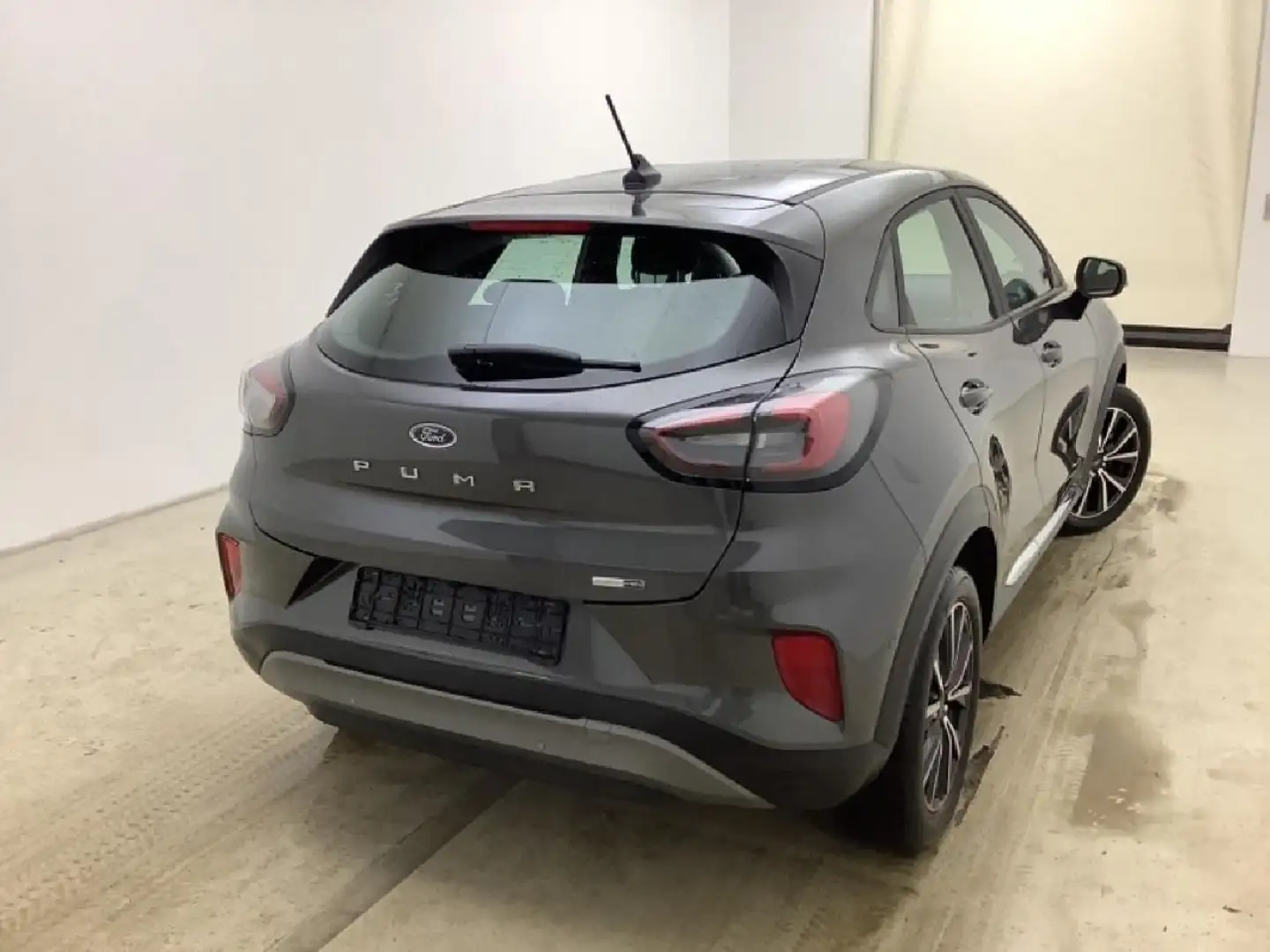 Ford Puma Titanium Design Gris - 2