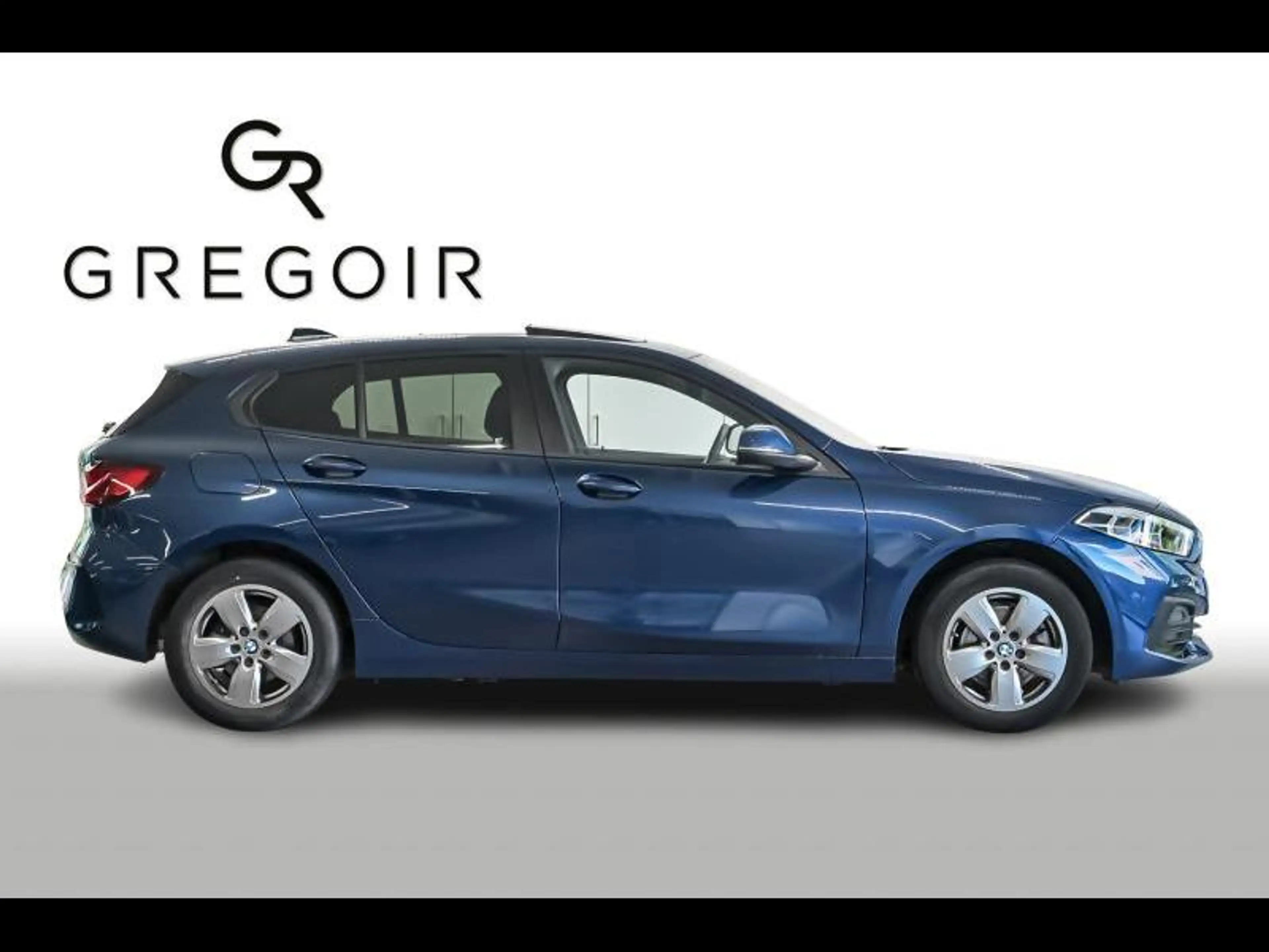 BMW 118 i Hatch — photo 3