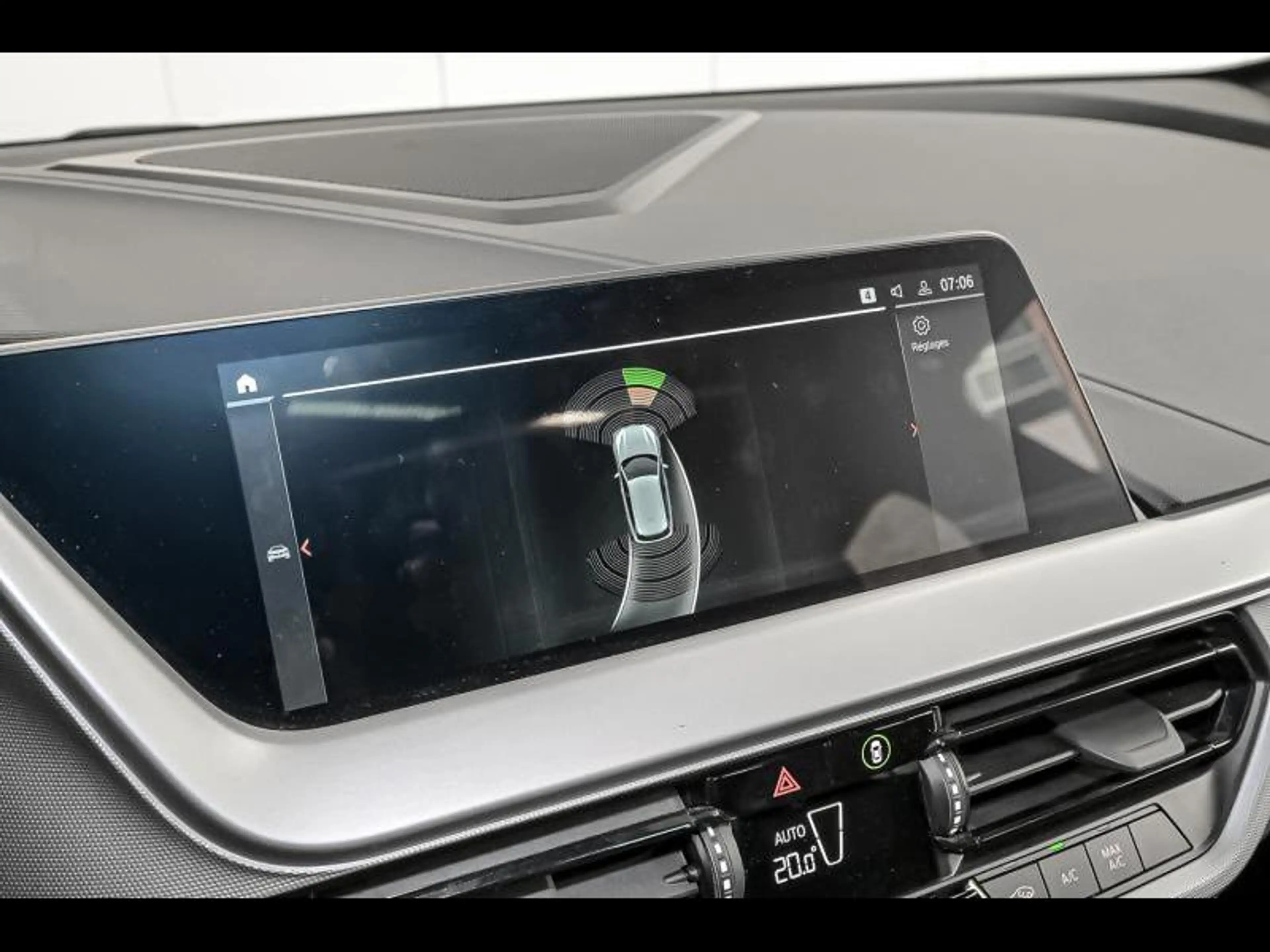 BMW 118 i Hatch — photo 14