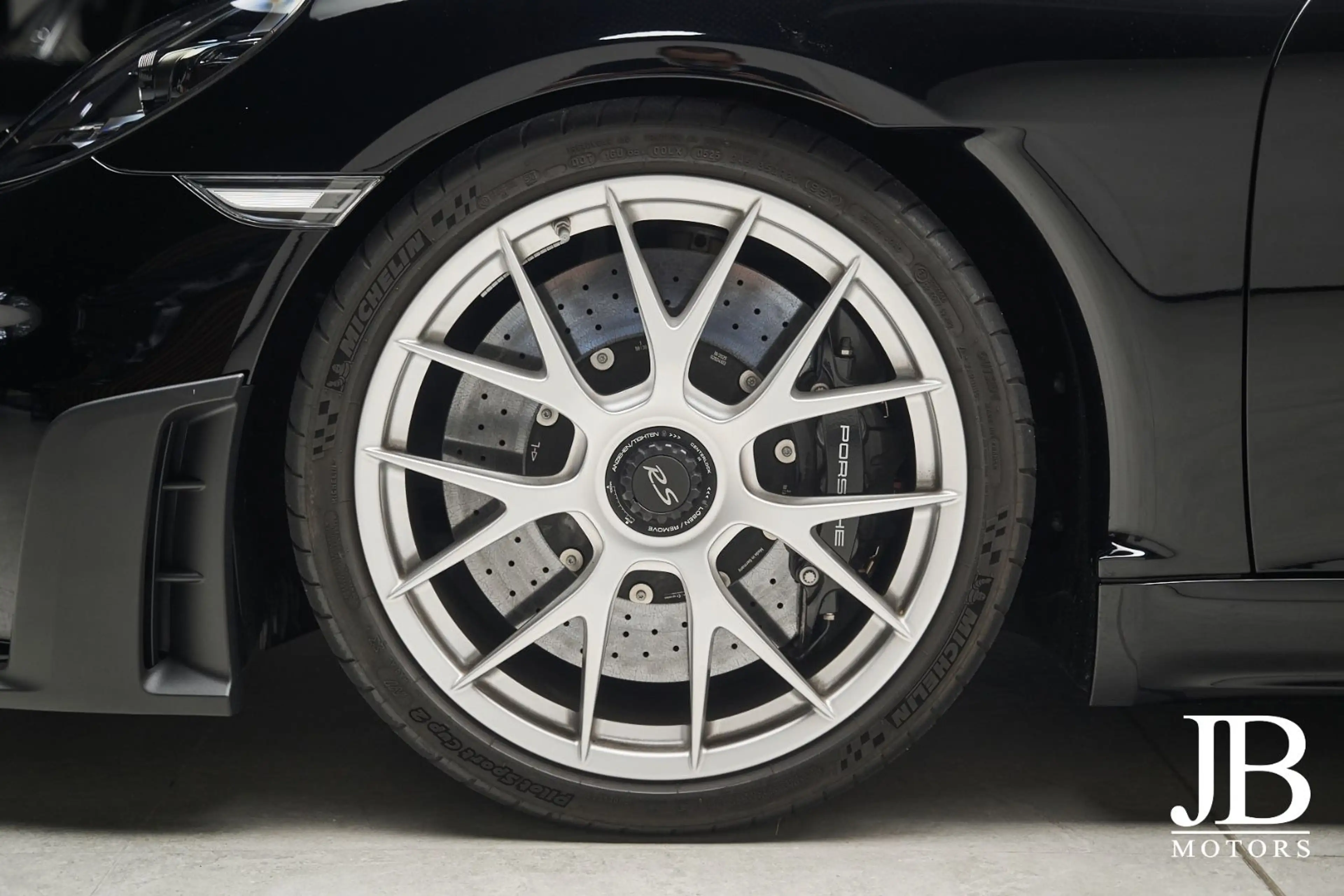 Porsche Boxster Spyder RS Weissach PCCB Lift Magnesium Chrono — photo 13