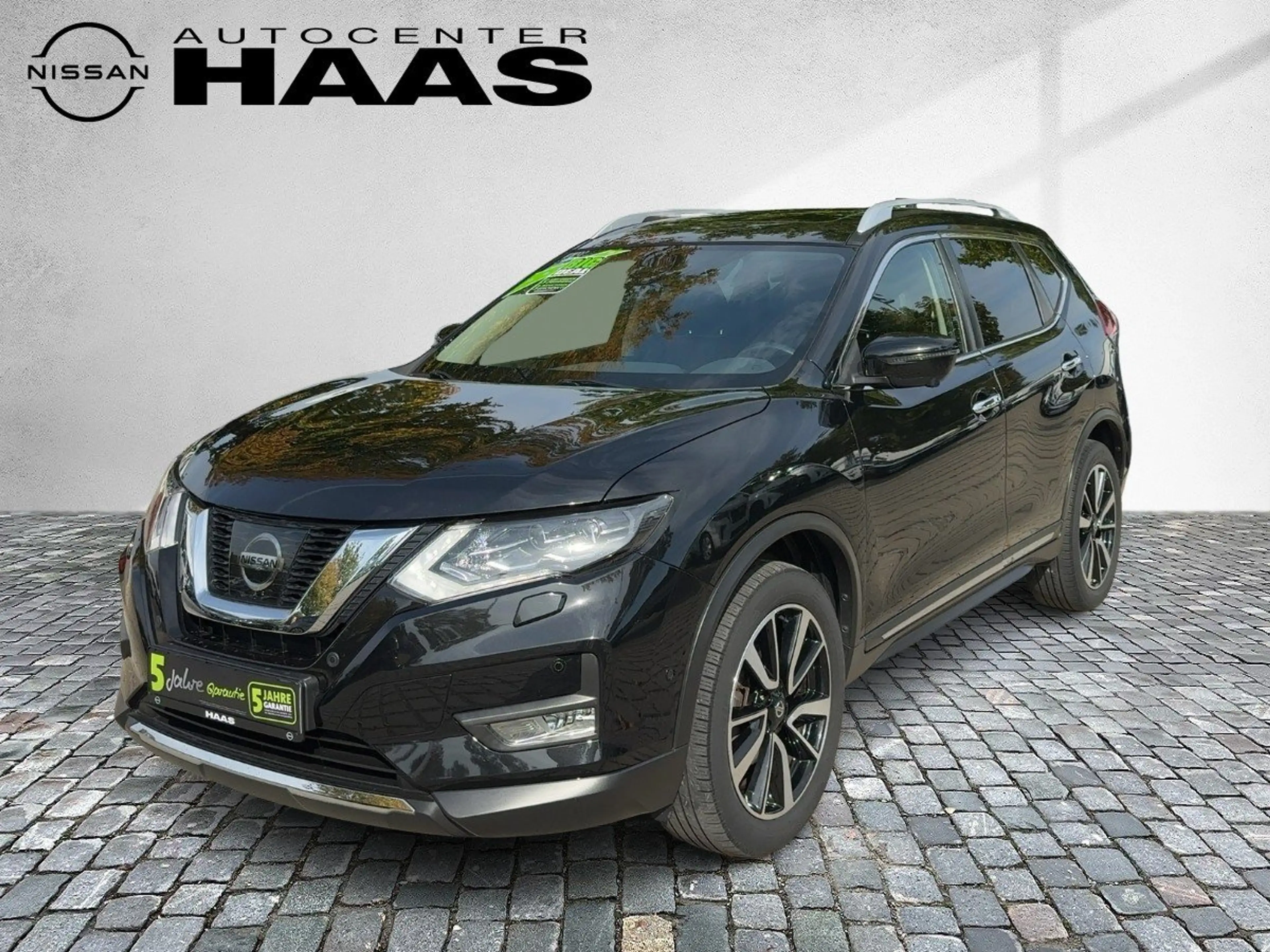 Nissan X-Trail 1.6 DIG-T Tekna Pano+Bose+Navi+19 — photo 2