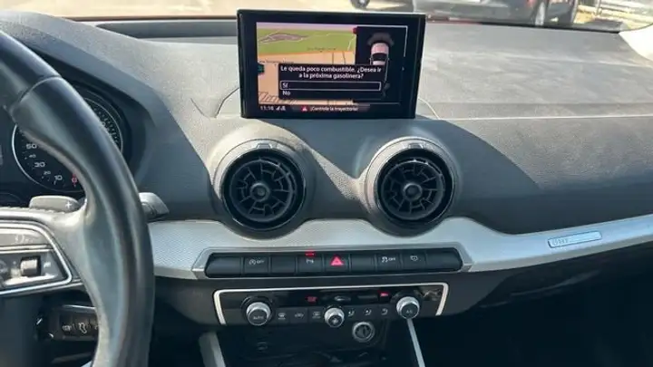 Audi Q2 1.0 TFSI Design edition S tronic 2018, foto 5