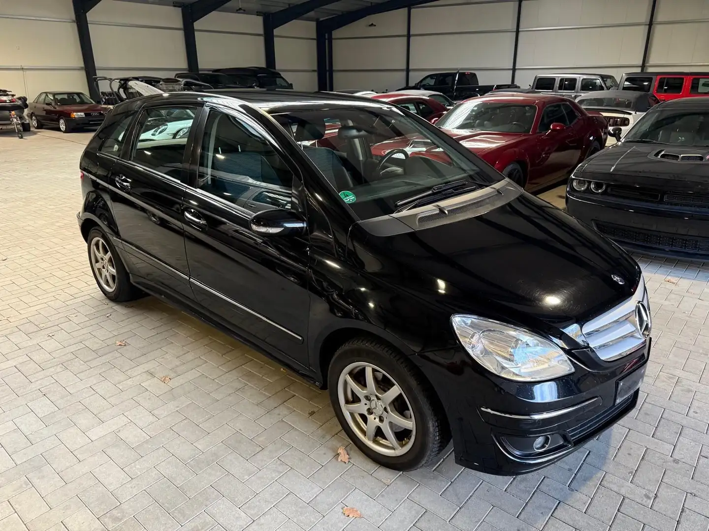 Mercedes-Benz B 200 B B 200 1. Hand TÜV NEU Schwarz - 2