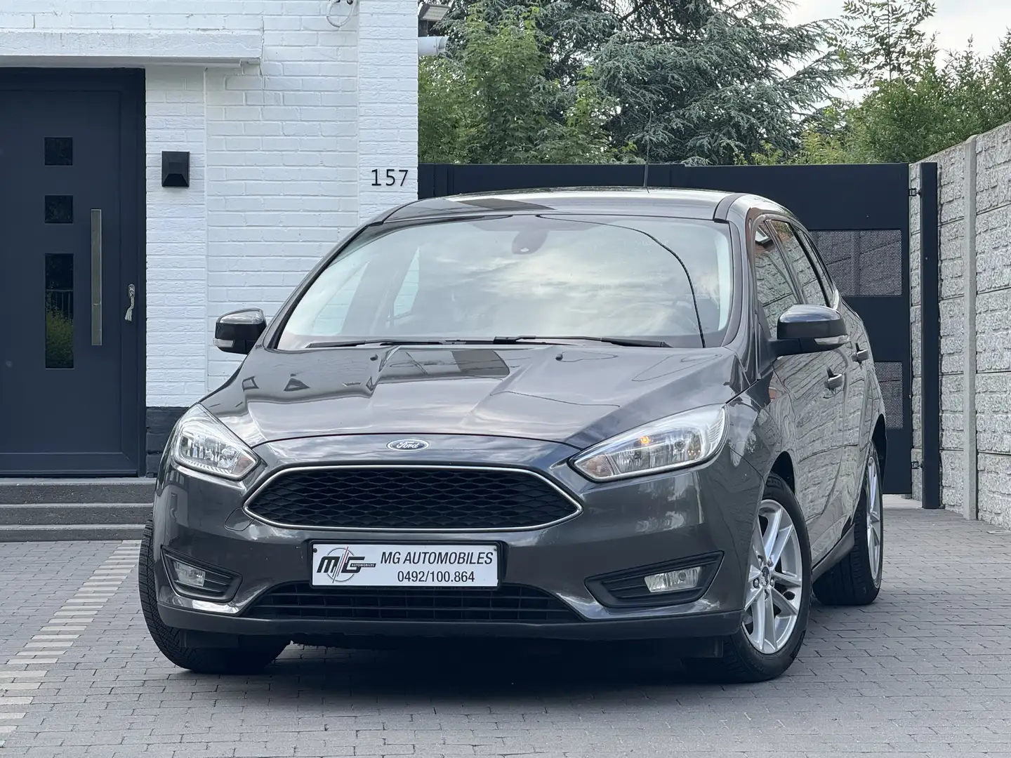Ford Focus 1.0 ECOBOOST BUSINESS BREAK  AIRCO JANTES PDC Gris - 1