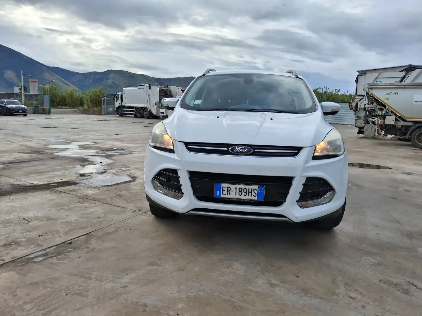 Ford Kuga Kuga 2.0 tdci Titanium 4wd 163cv auto Bianco - 1