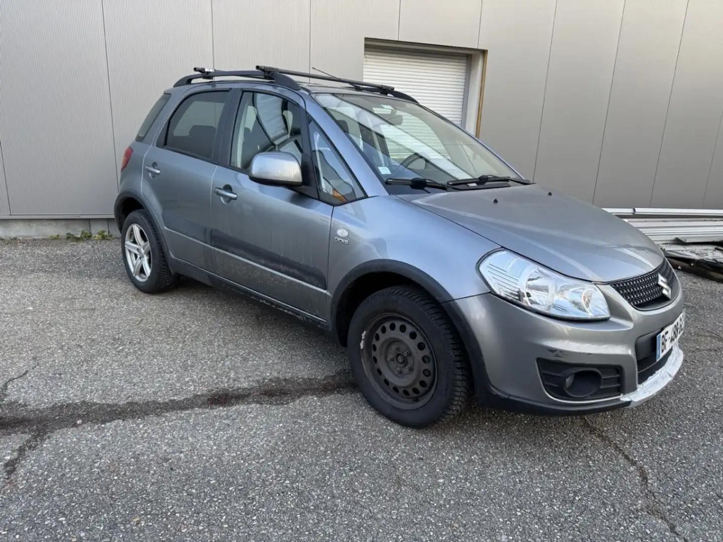 Suzuki SX4 S-Cross 2.0 DDiS 135 Cv GLX 4x4 Gris - 2
