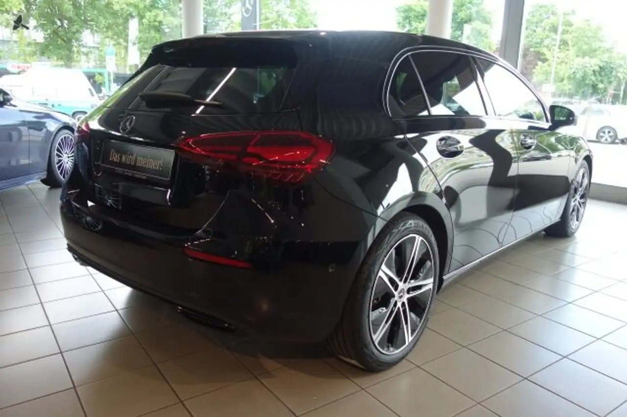 Mercedes-Benz A 220 A 220 4M PROGRESSIVE PANO FAHR PAK BURM 360 MEM 6