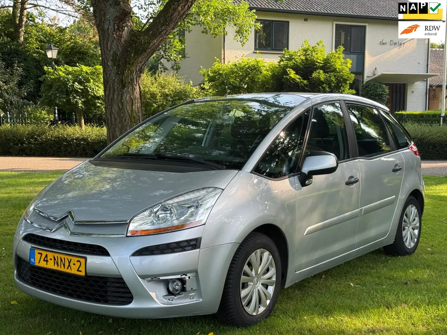 Citroen C4 Picasso 1.6 VTi Image 5p. Dealer auto Trekhaak NAP Grigio - 1