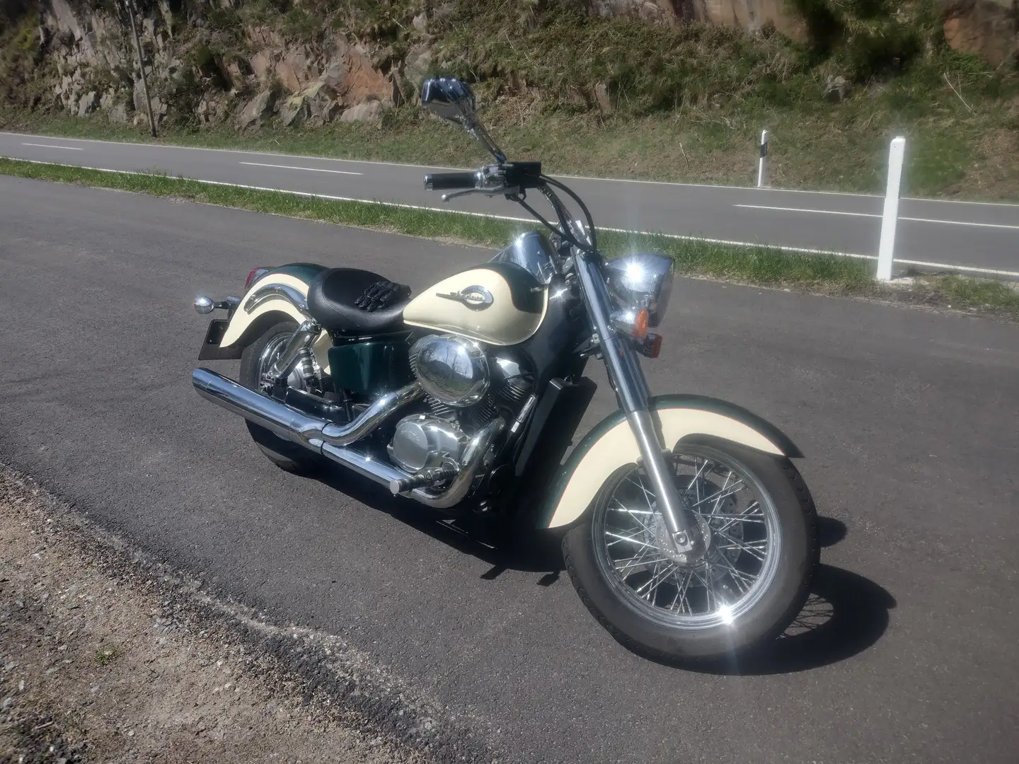 Honda Shadow 750 C2 ACE VT 750 Verde - 1