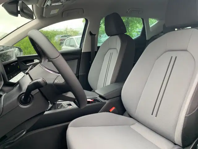 SEAT Leon view 9