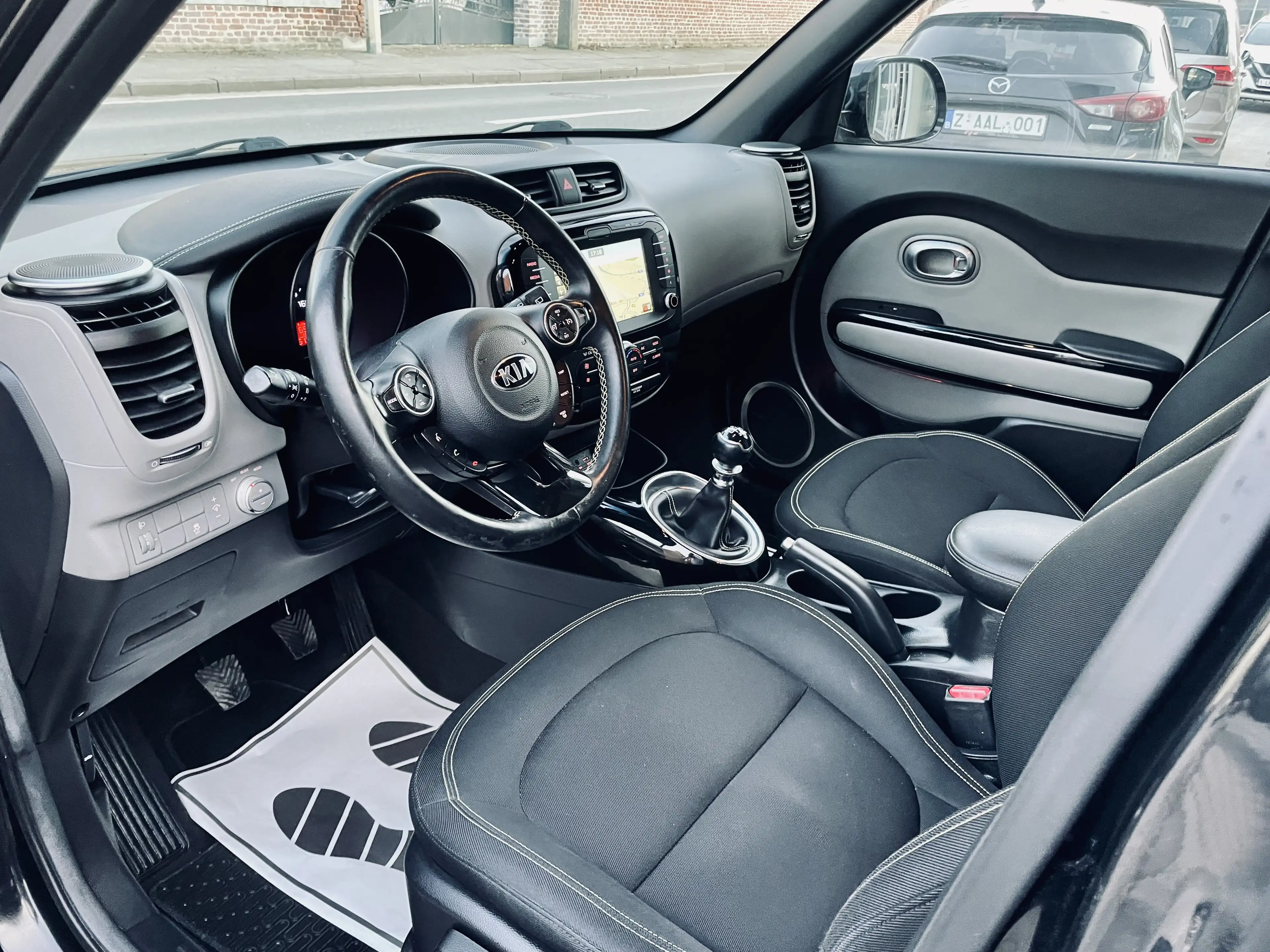 Kia Soul Soul 1.6 CDRi/1erPROPR/GPS/CAMERA/GARANTIE 12MOIS — photo 8