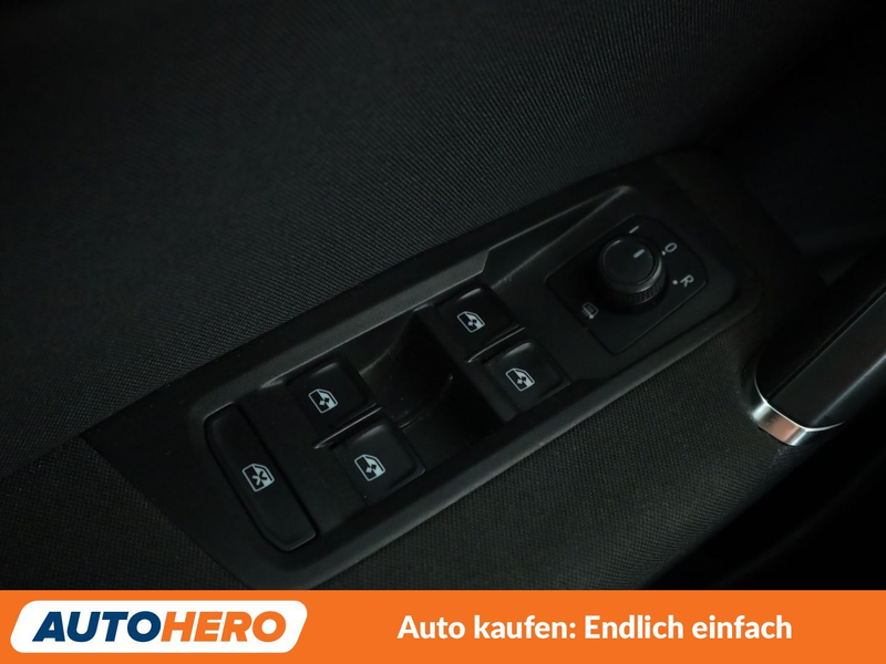 Volkswagen Touran 1.5 TSI ACT Comfortline BMT*NAVI*ACC*PDC* — photo 27