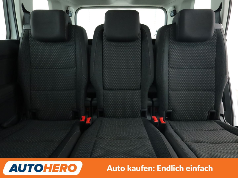 Volkswagen Touran 1.5 TSI ACT Comfortline BMT*NAVI*ACC*PDC* — photo 15
