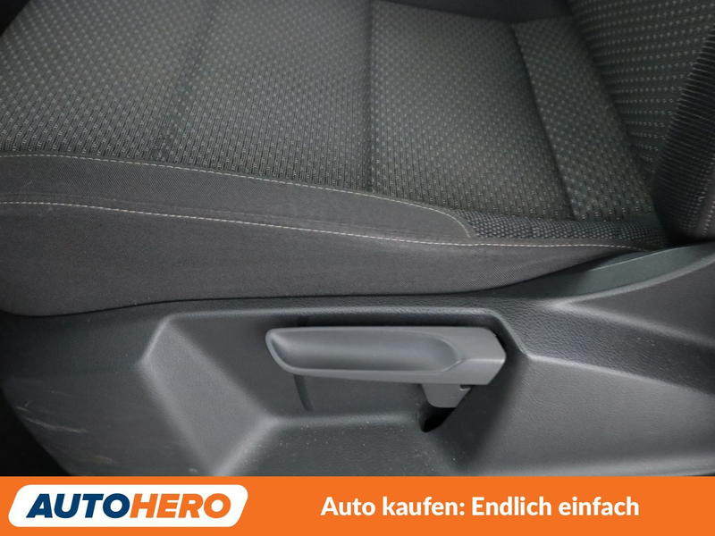 Volkswagen Touran 1.5 TSI ACT Comfortline BMT*NAVI*ACC*PDC* — photo 28