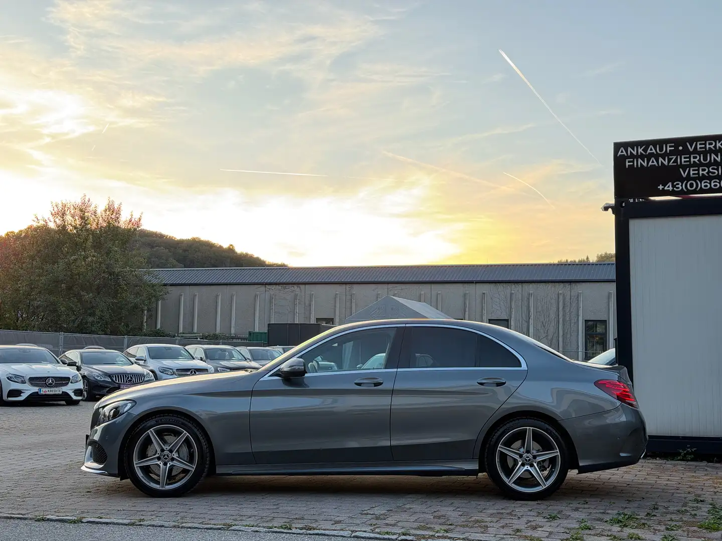 Mercedes-Benz C 220 d 4Matic Aut. AMG-Line Finanzierung möglich Grau - 2