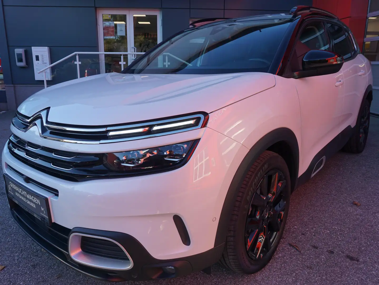 Citroen C5 Aircross HDi 130 EAT SHINE Weiß - 1