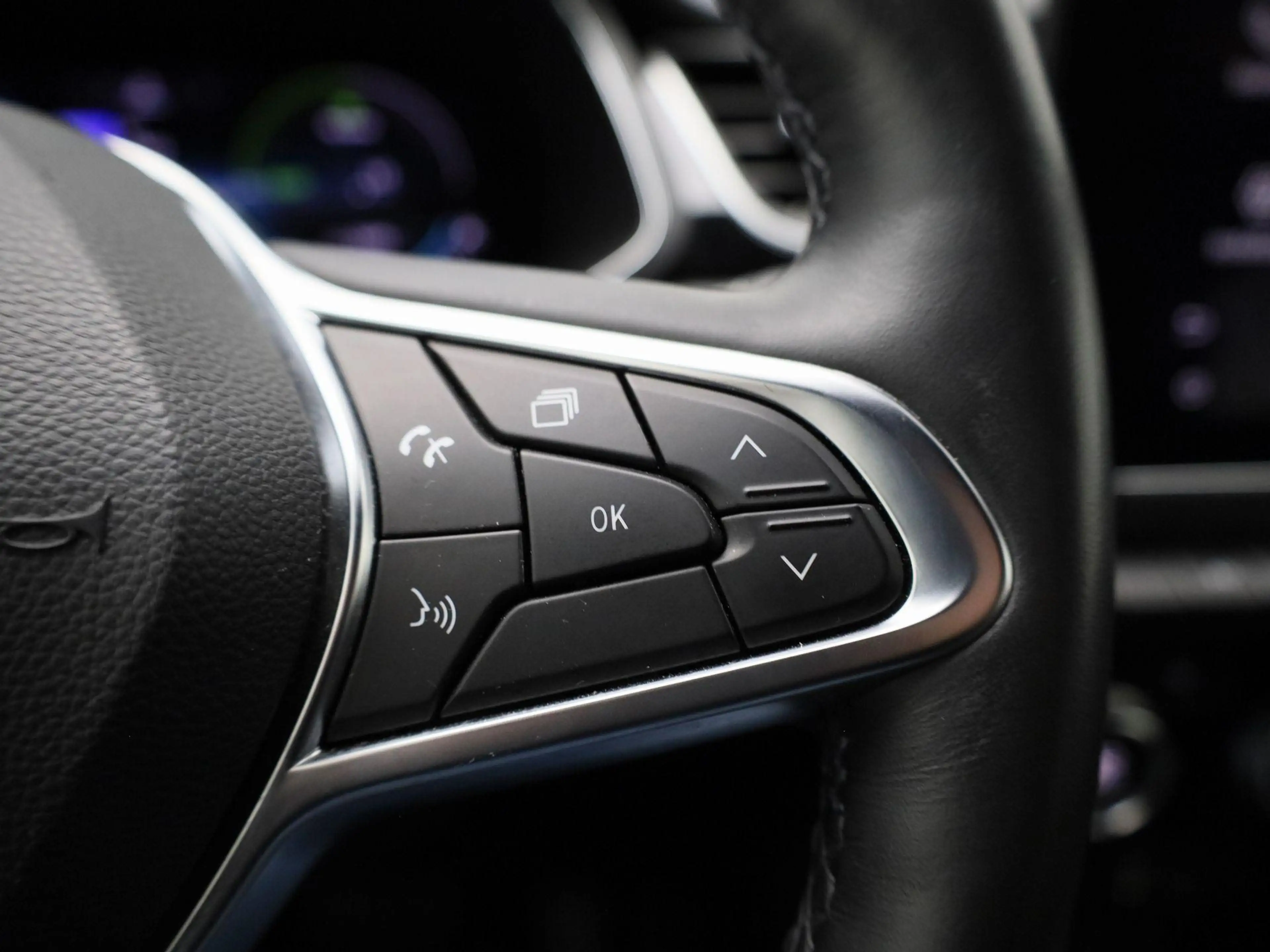 Renault Captur 1.6 E-Tech Hybrid 145 Rive Gauche | Adaptive Cruis — photo 15