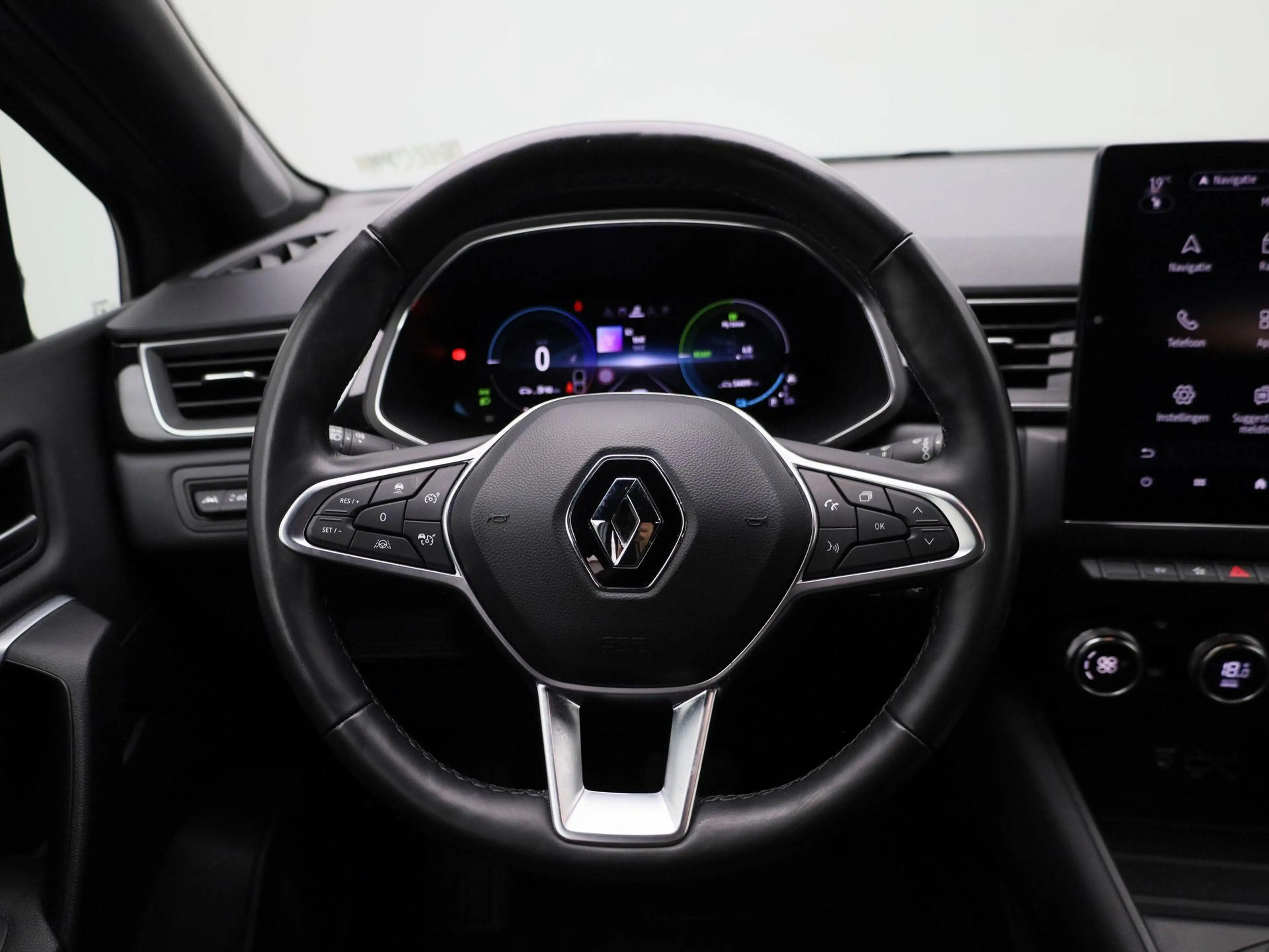 Renault Captur 1.6 E-Tech Hybrid 145 Rive Gauche | Adaptive Cruis — photo 7
