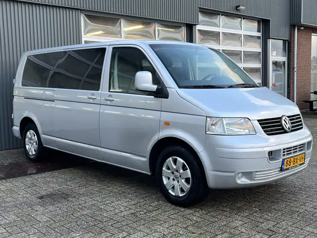 Volkswagen T5 Transporter 2.5 TDI 340 Trendline DC Youngtimer Btw vrij Airco