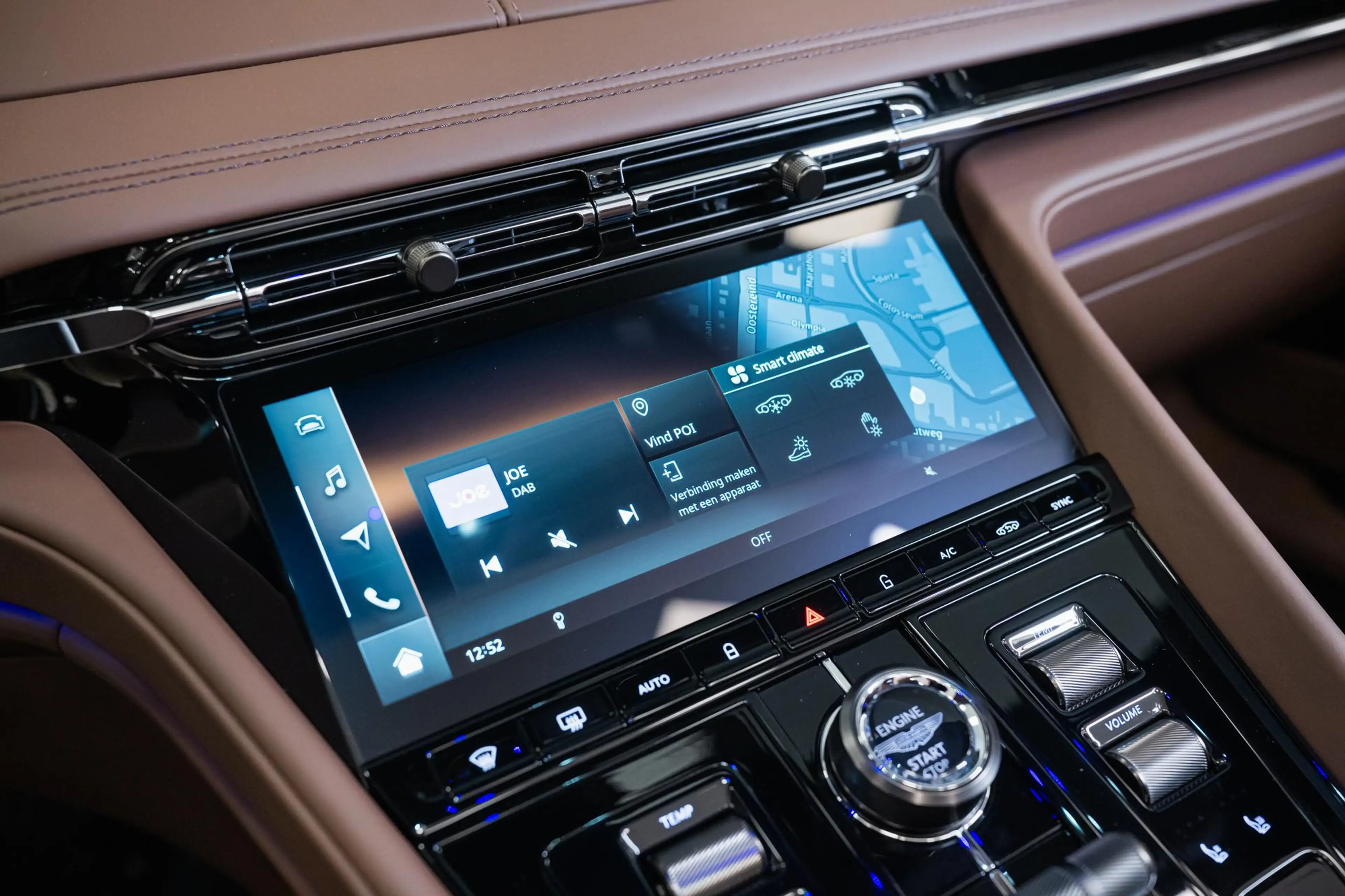 Aston Martin DB12 Volante | NEW 2026 | Incl. BPM | — photo 13