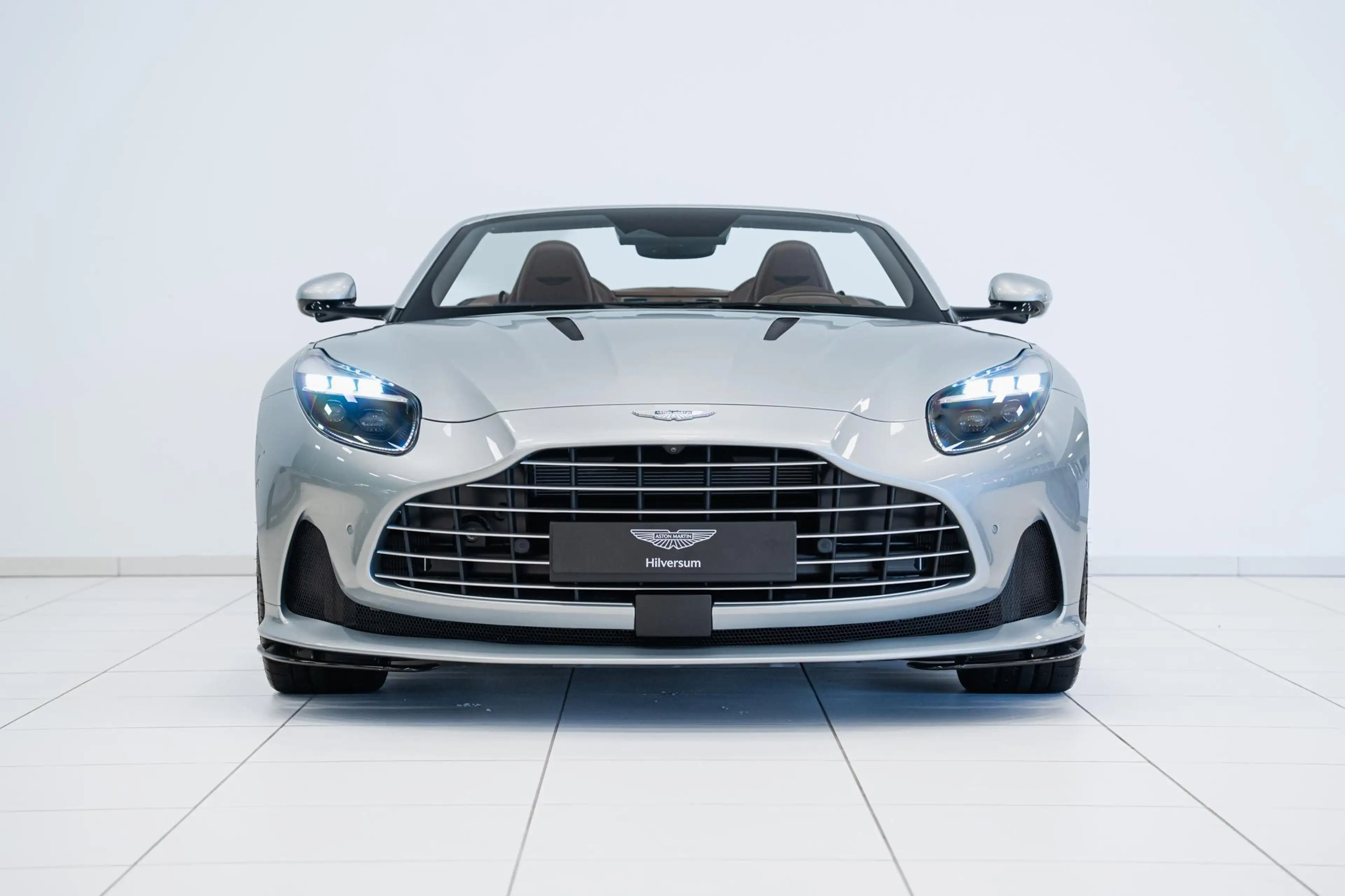 Aston Martin DB12 Volante | NEW 2026 | Incl. BPM | — photo 2