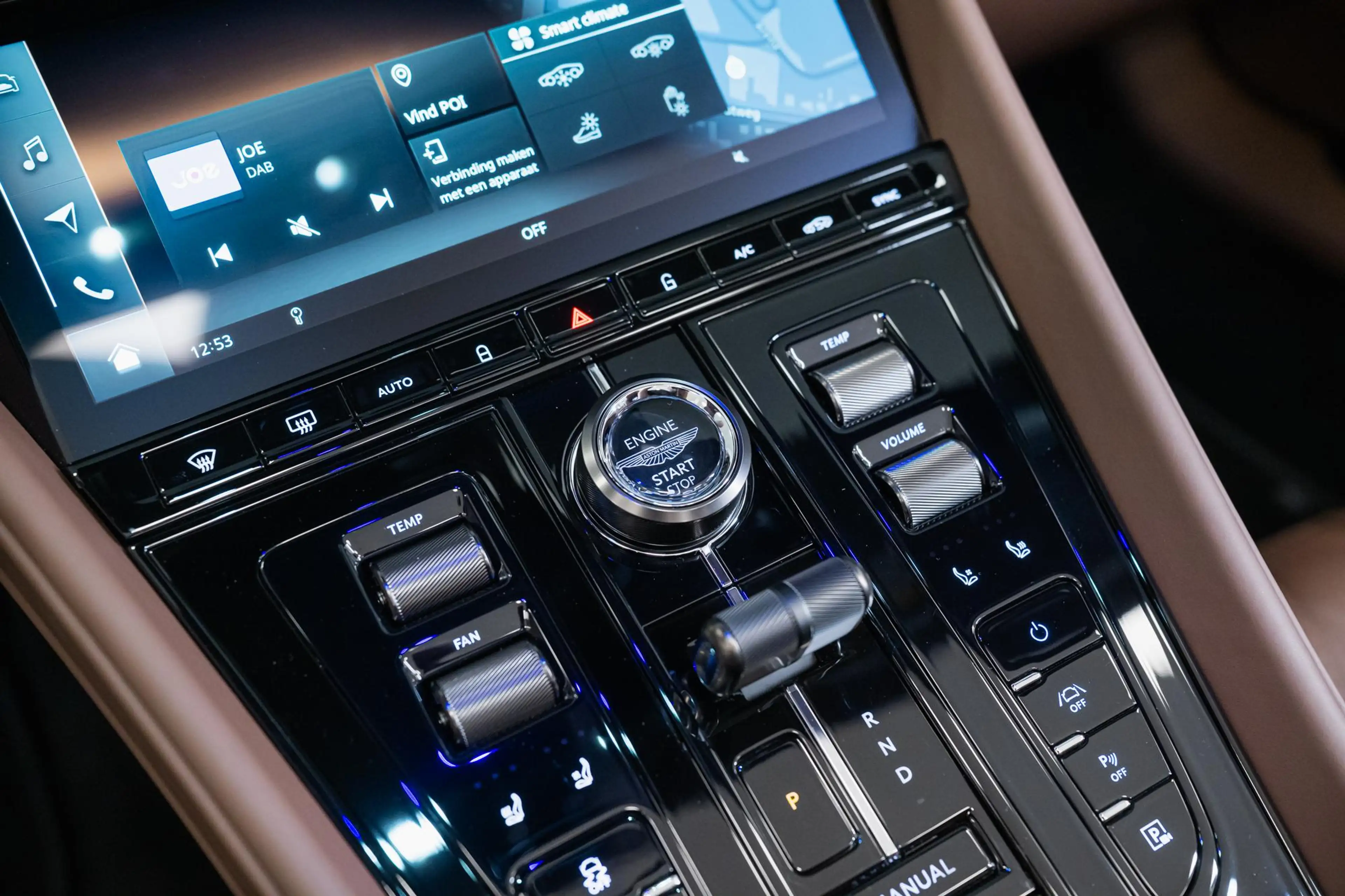 Aston Martin DB12 Volante | NEW 2026 | Incl. BPM | — photo 14