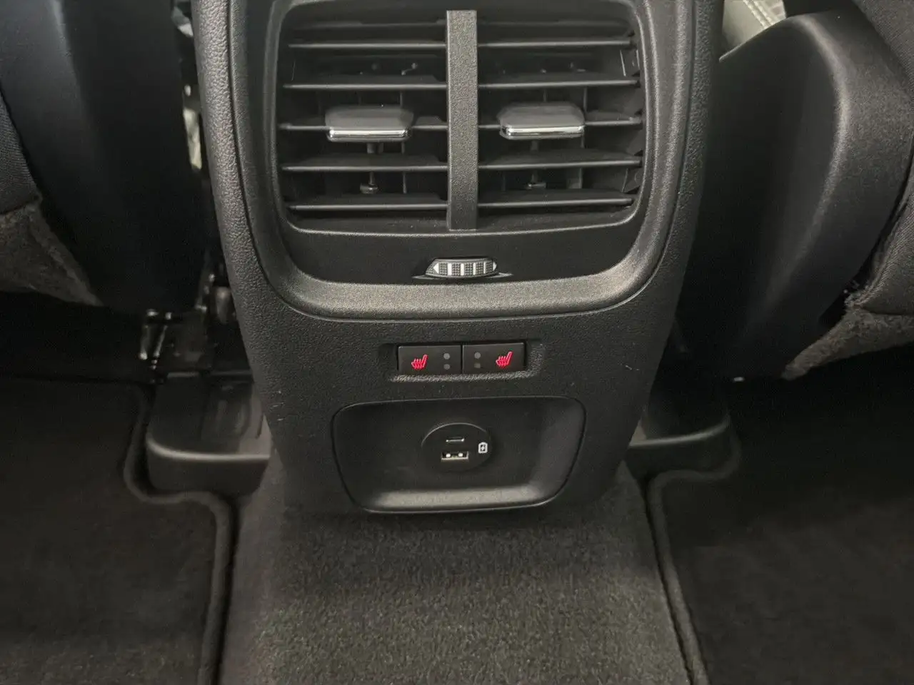 Ford Kuga Plug-In Hybrid Titanium PANO GJR Bluetooth, миниатюра 21