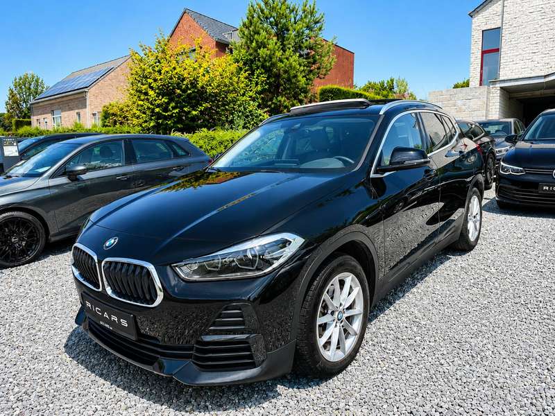 BMW X2 sDrive18d Aut.2.0d Panorama Camera Cuir S.elec Ambient Carplay Carnet Garantie 1 an