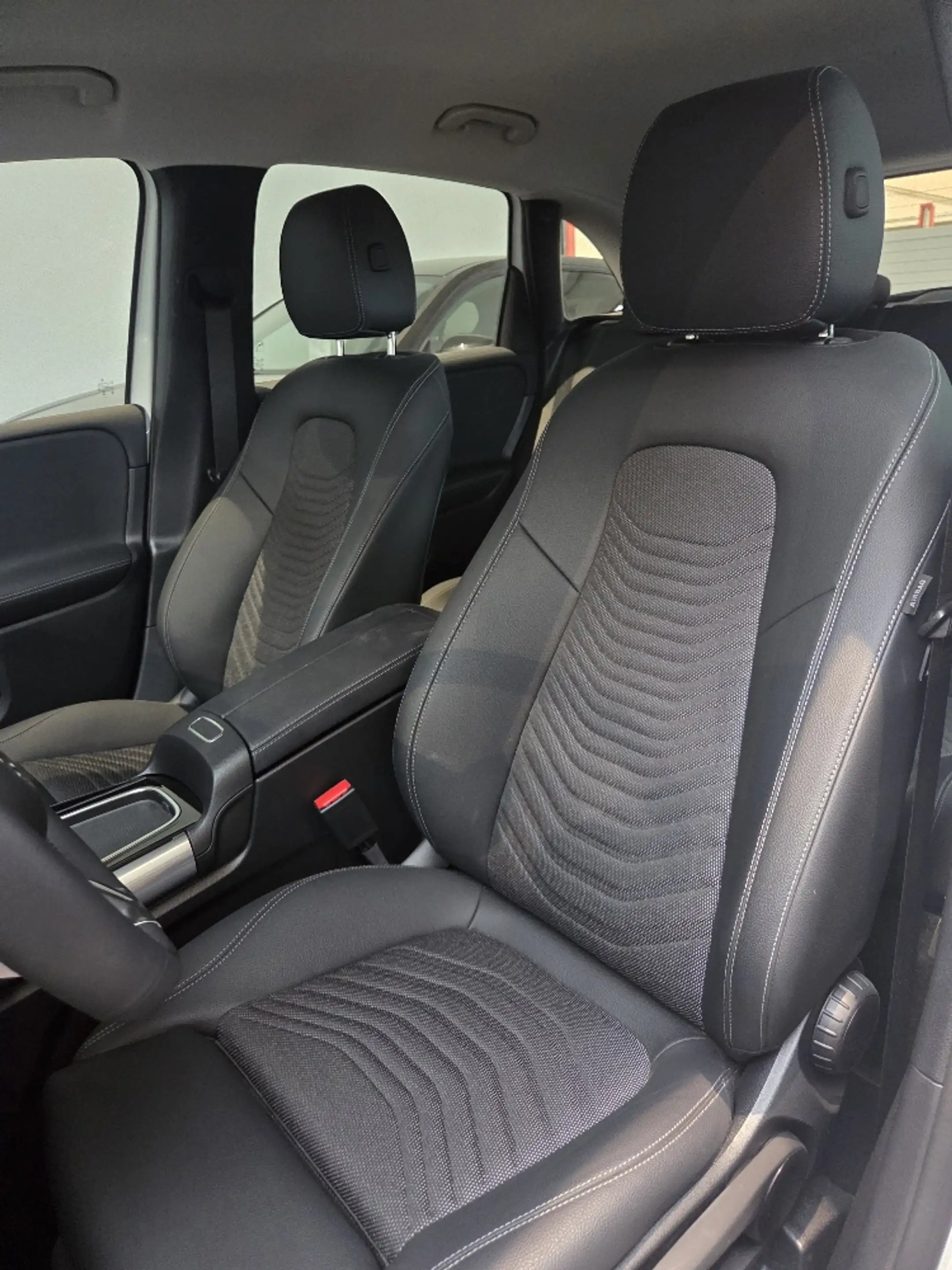 Mercedes-Benz B 200 B 200 Urban-/Progressive-pakket — photo 13