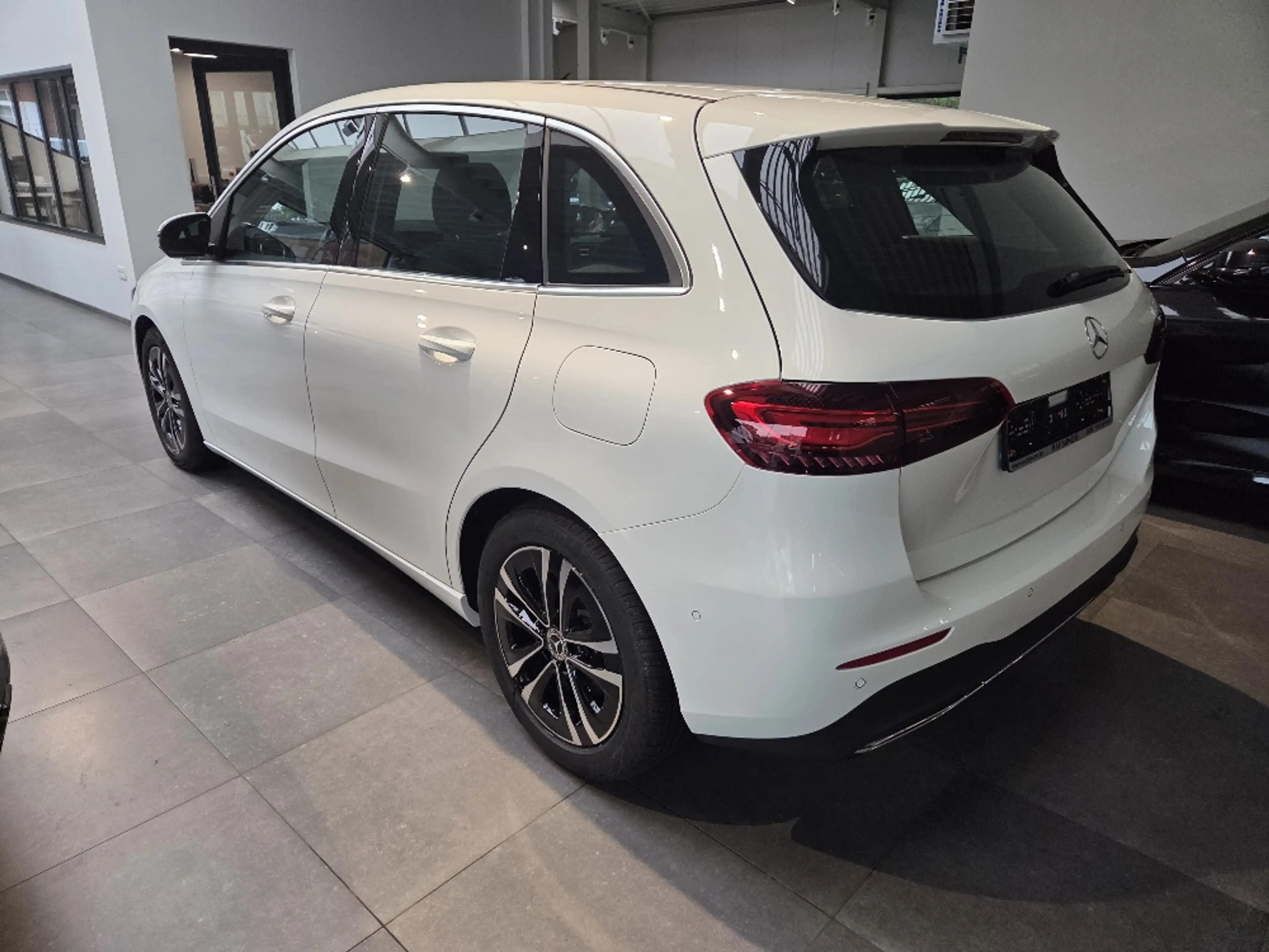 Mercedes-Benz B 200 B 200 Urban-/Progressive-pakket — photo 3