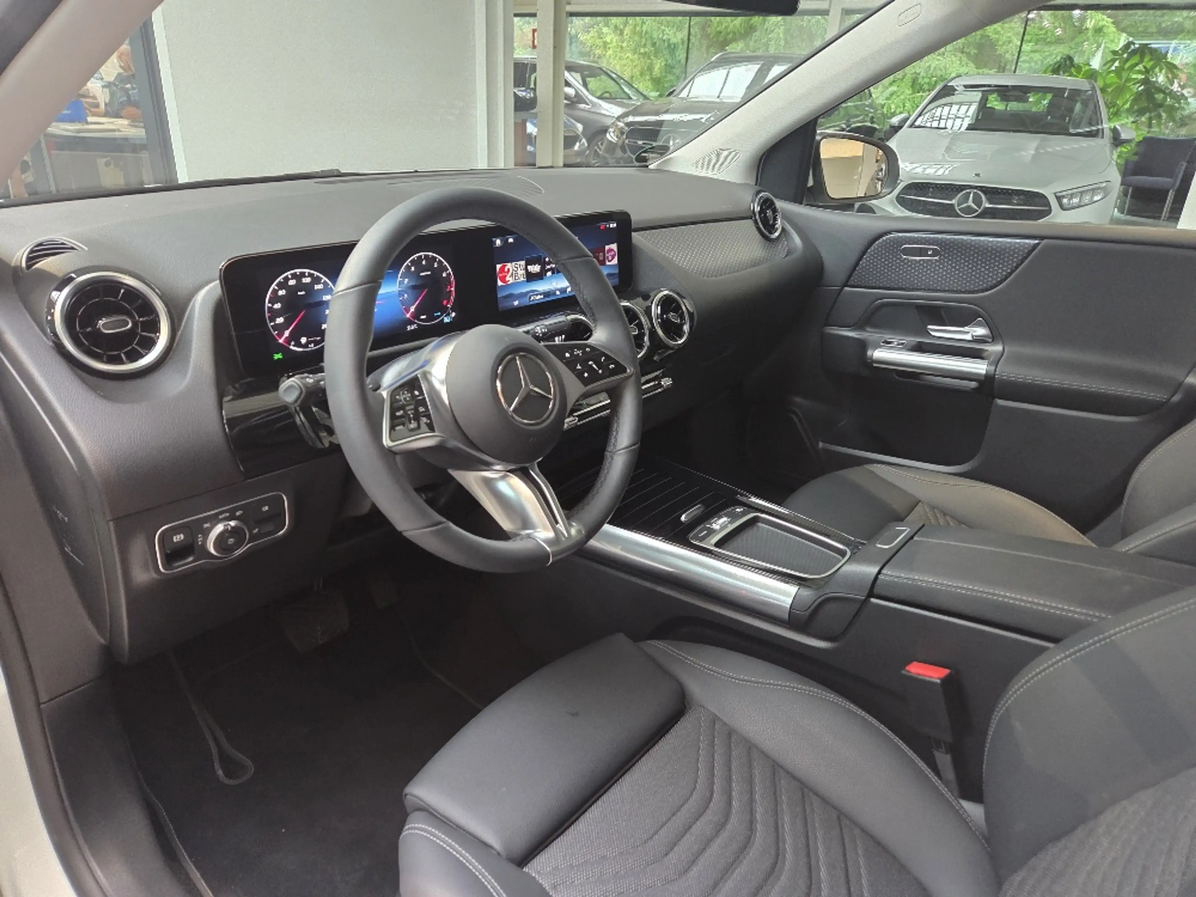 Mercedes-Benz B 200 B 200 Urban-/Progressive-pakket — photo 10