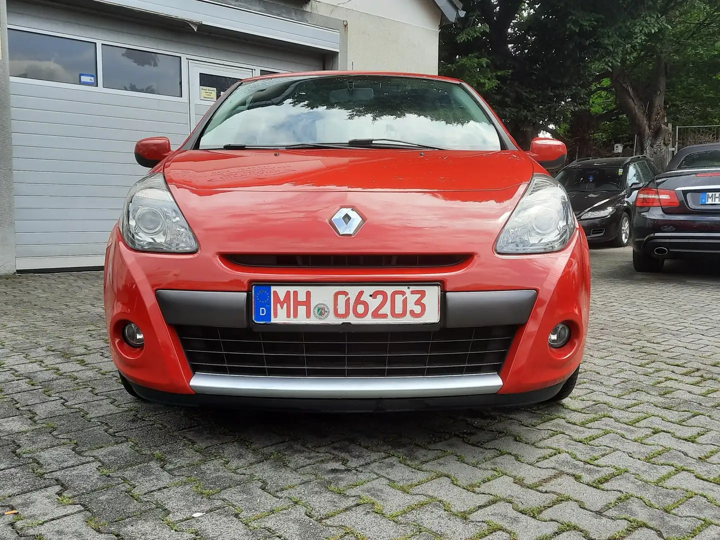 Renault Clio III 1.2 16V 75 Dynamique 2.Hd. Scheckheft, Klima!! Rot - 2